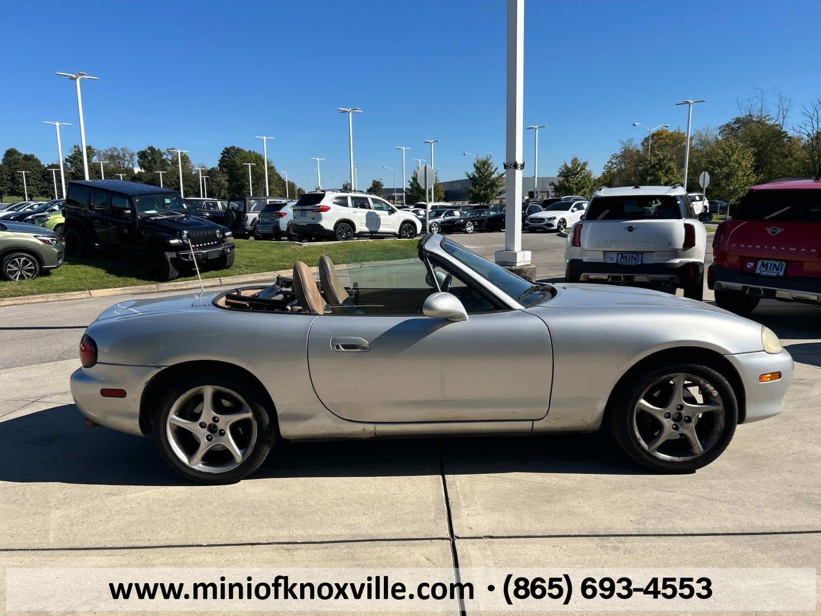 2001 Mazda MX-5 Miata Base 5