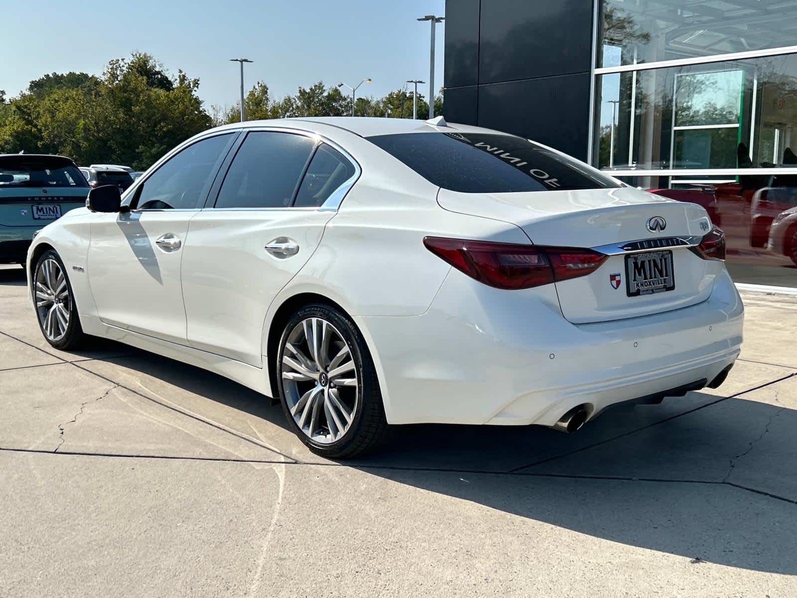 2018 INFINITI Q50 Hybrid LUXE 8