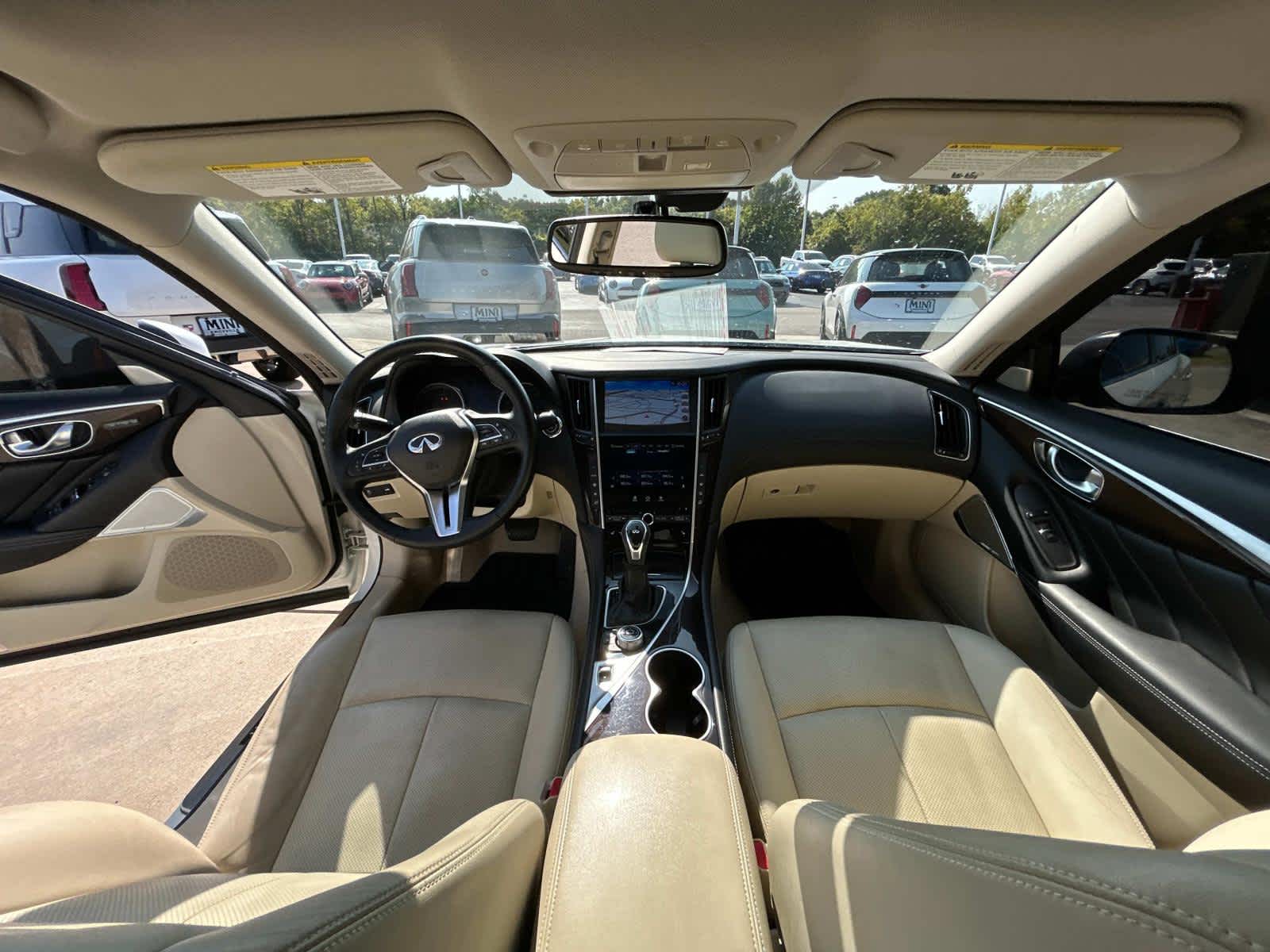 2018 INFINITI Q50 Hybrid LUXE 12