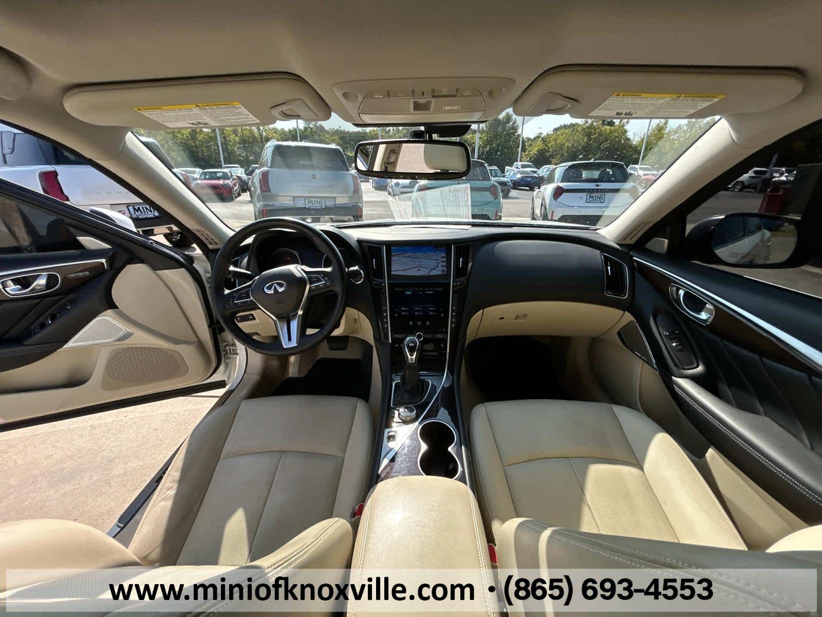 2018 INFINITI Q50 Hybrid LUXE 12