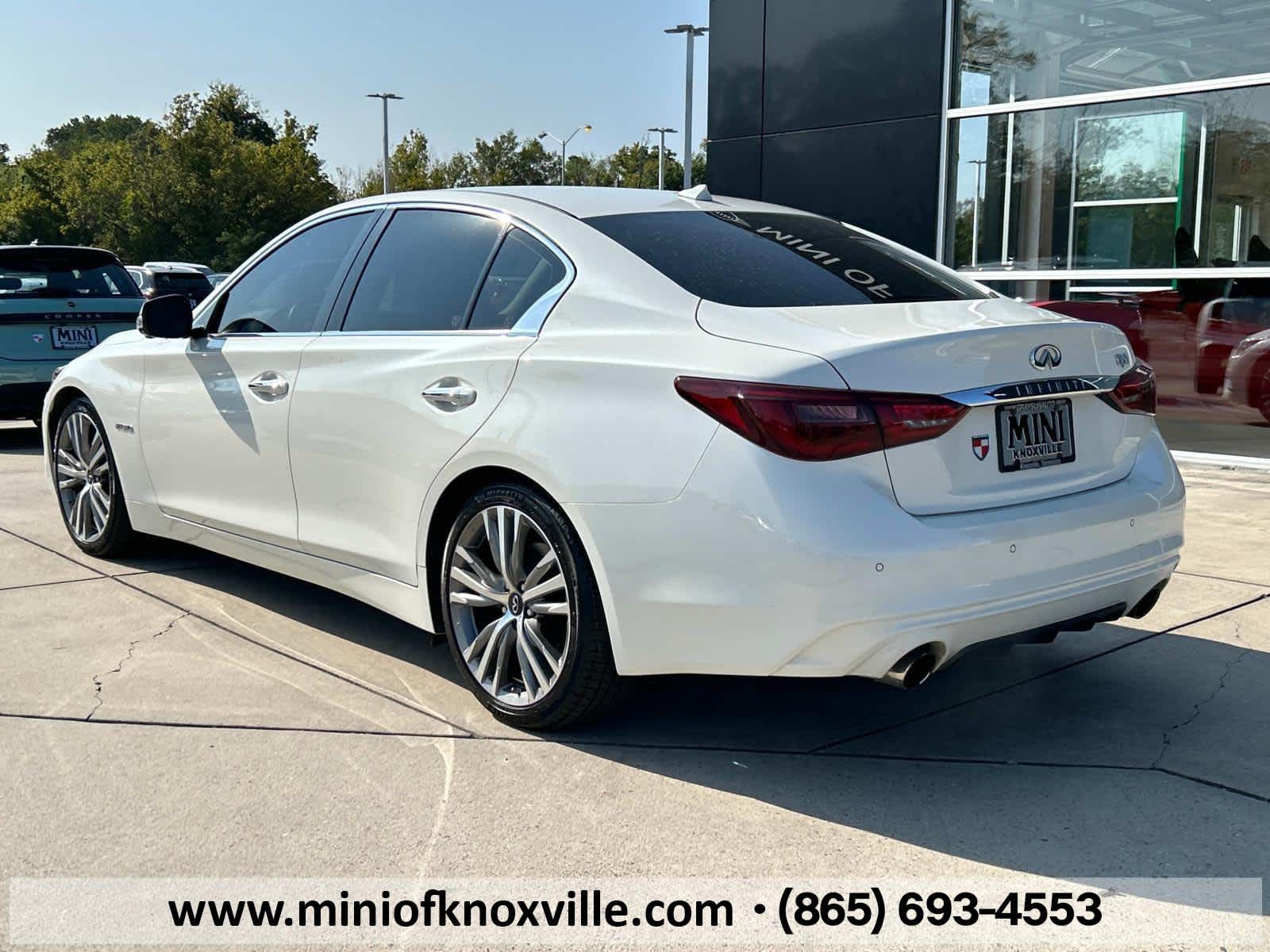 2018 INFINITI Q50 Hybrid LUXE 8