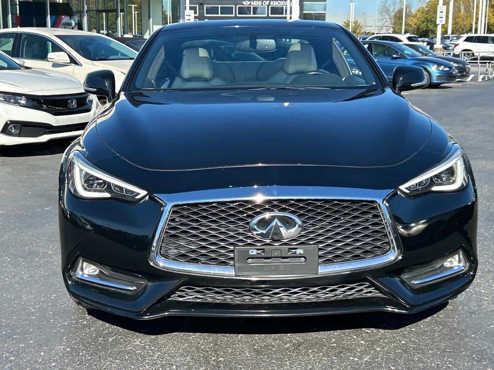 2017 INFINITI Q60 Sport 7