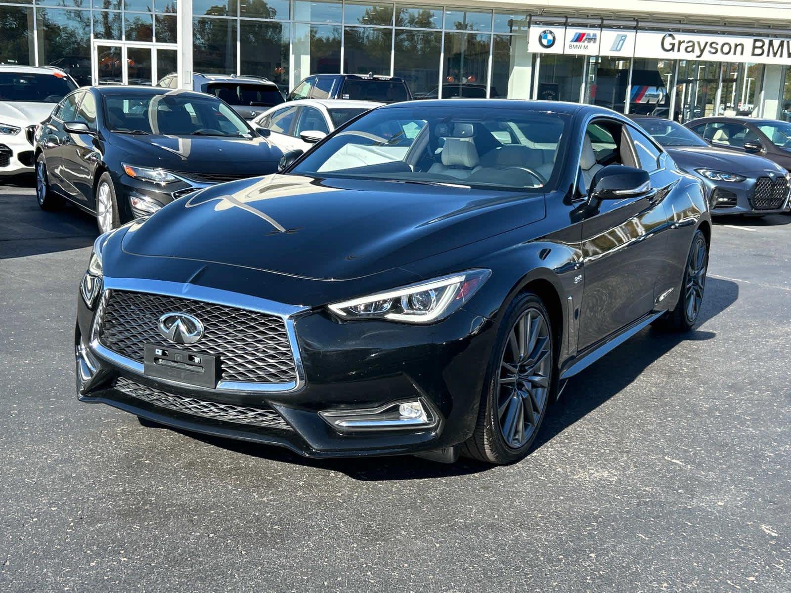 2017 INFINITI Q60 Sport 6