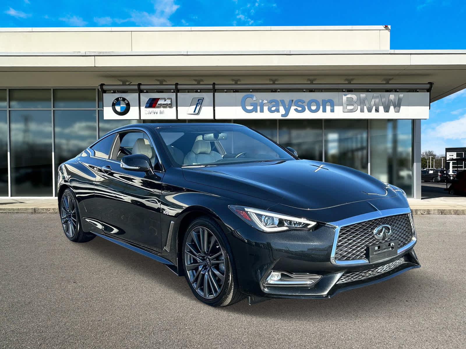 2017 INFINITI Q60 Sport 1