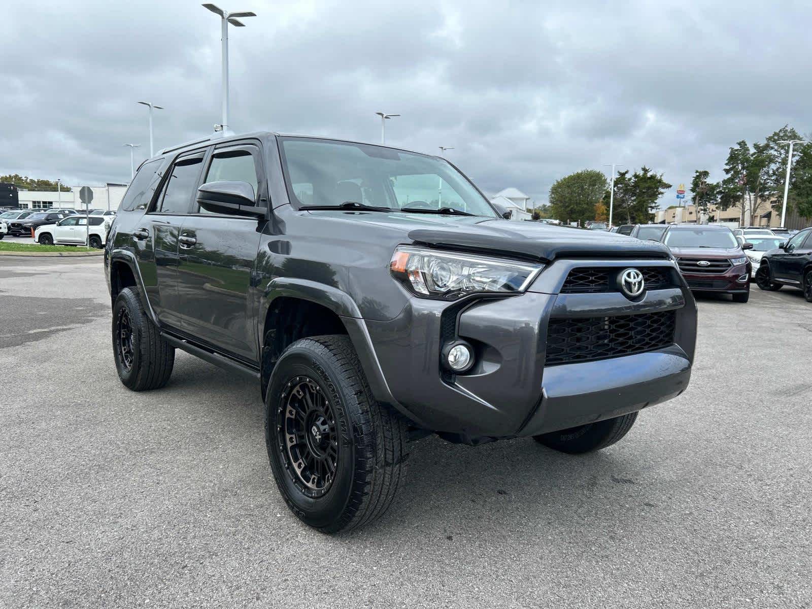 2018 Toyota 4Runner SR5 1