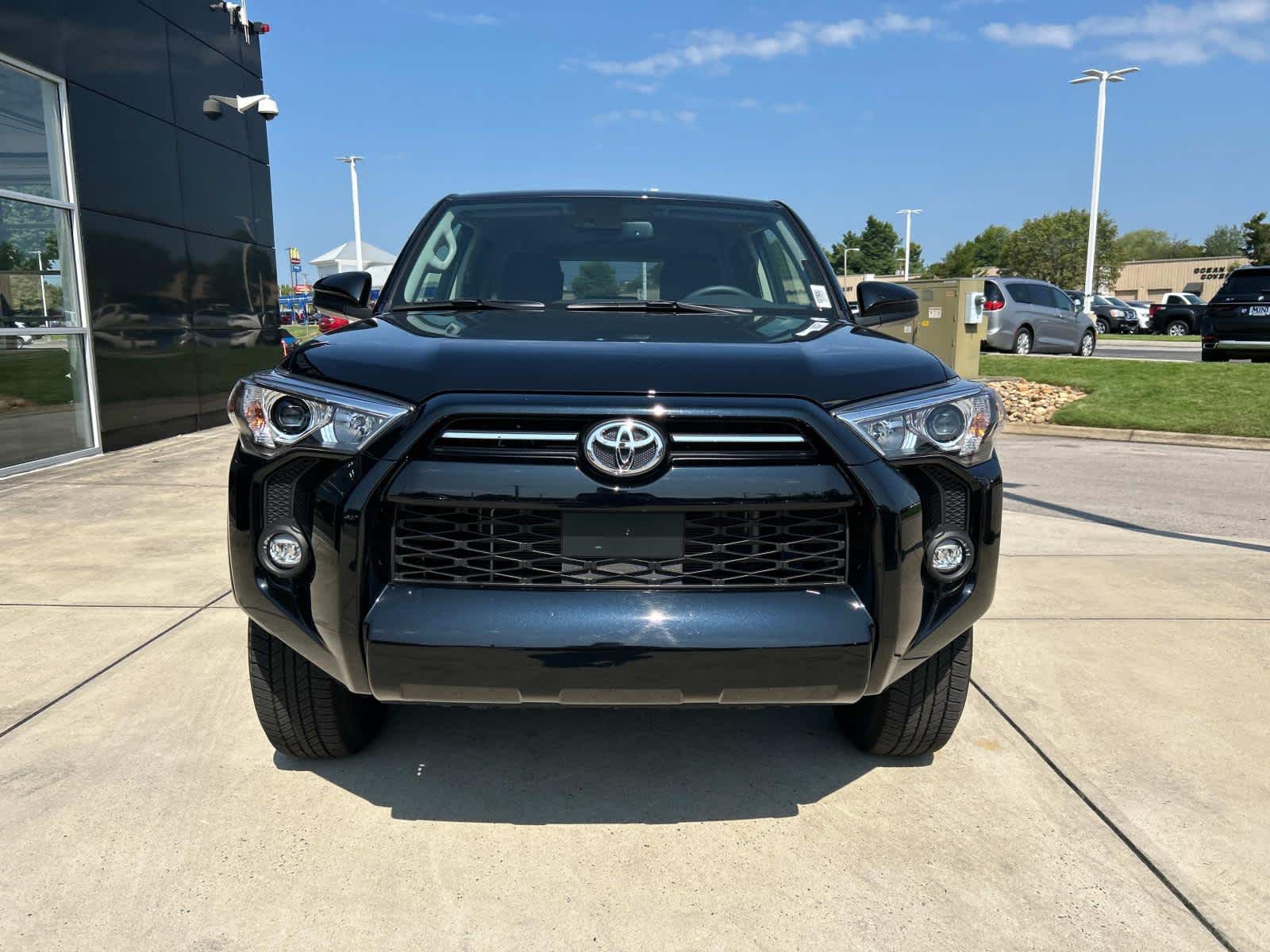 2023 Toyota 4Runner SR5 3