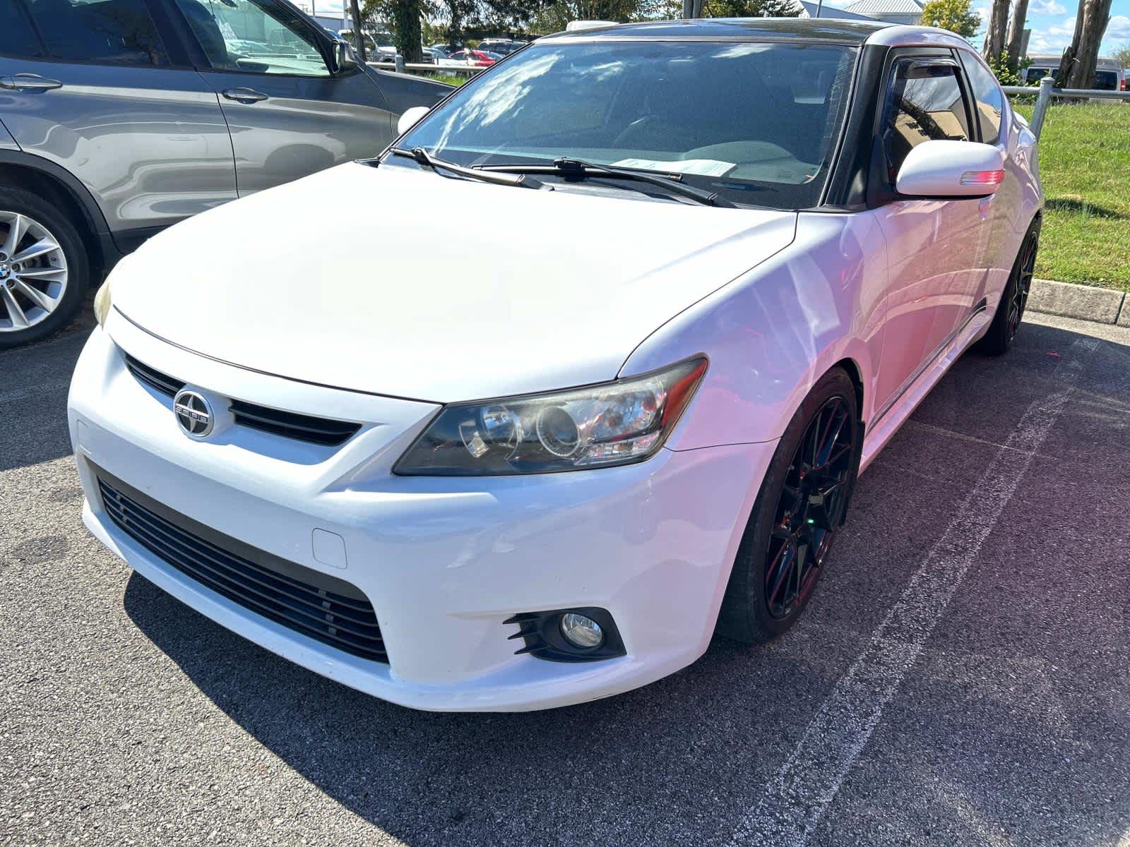 2013 Scion tC  2