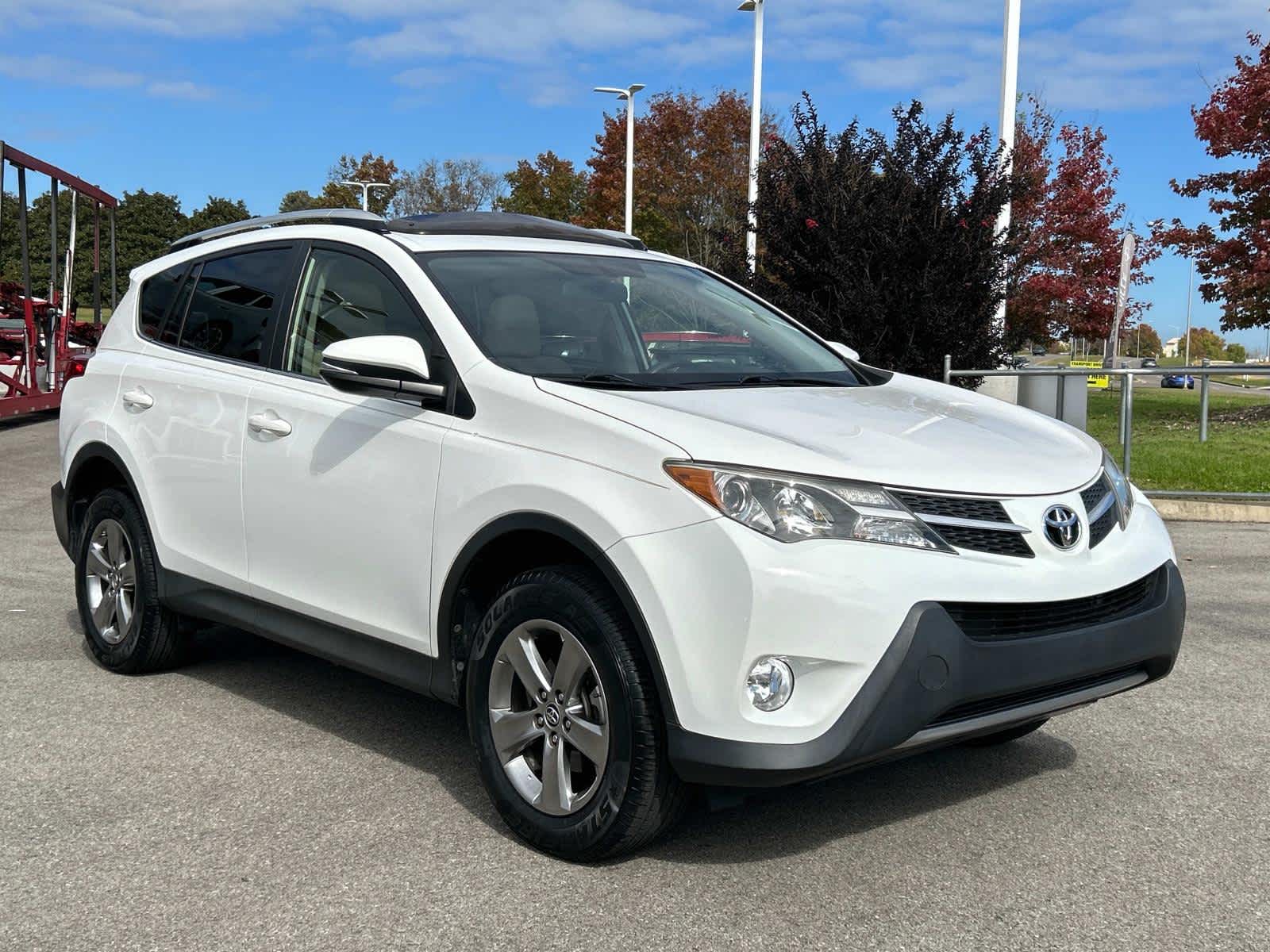 2015 Toyota RAV4 XLE 1