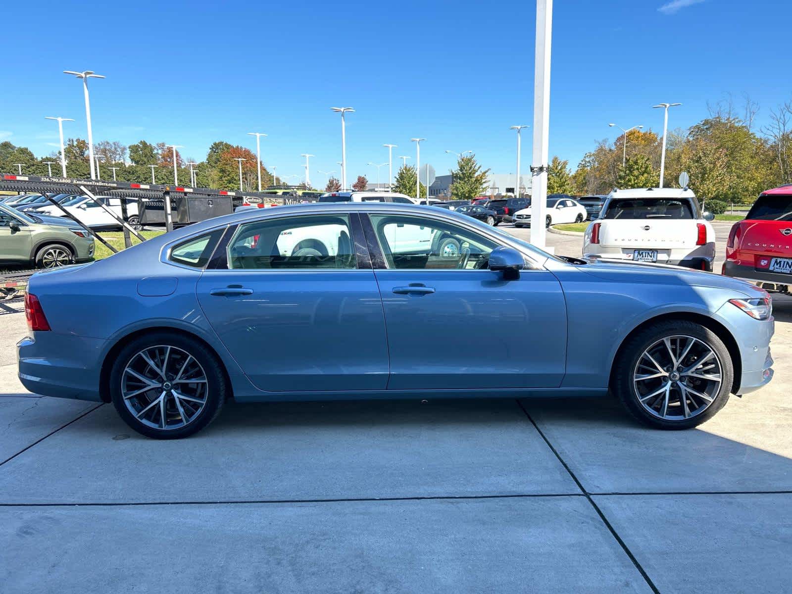 2018 Volvo S90 Momentum 5