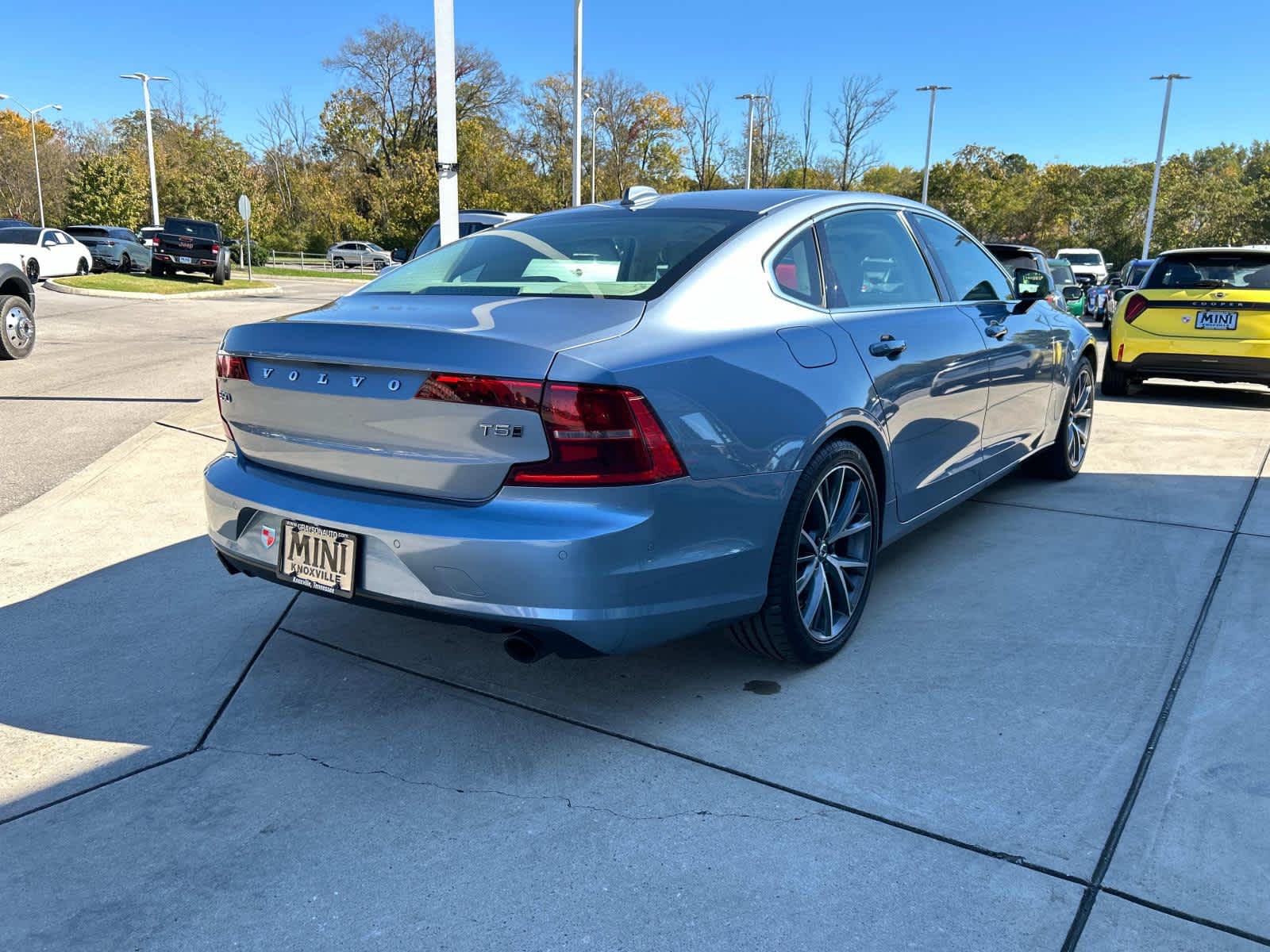 2018 Volvo S90 Momentum 6