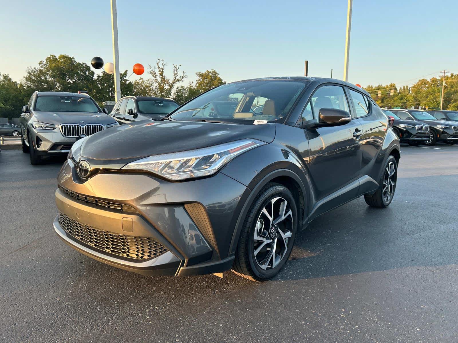 2022 Toyota C-HR XLE 6