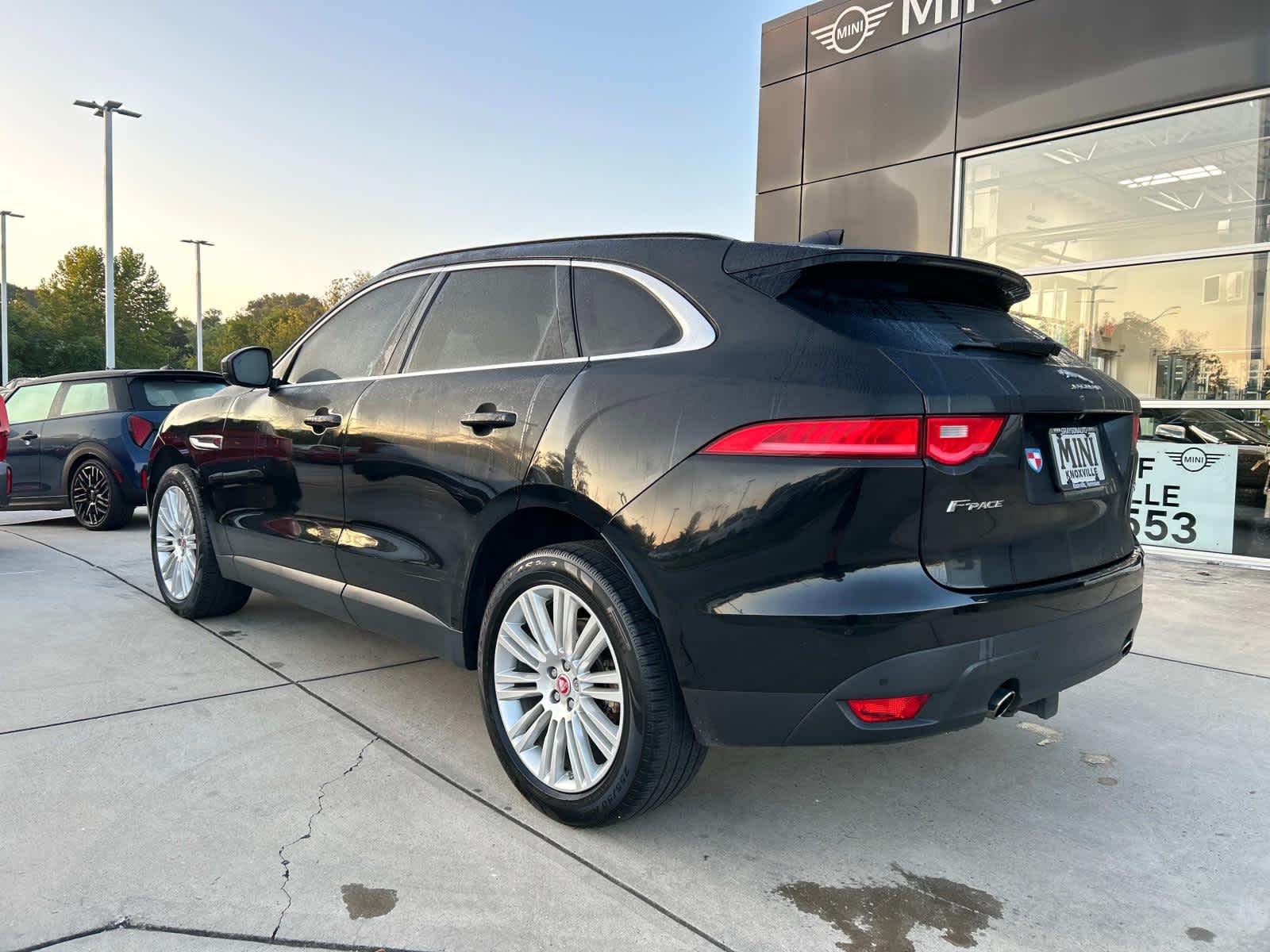 2019 Jaguar F-PACE 25t Premium 8