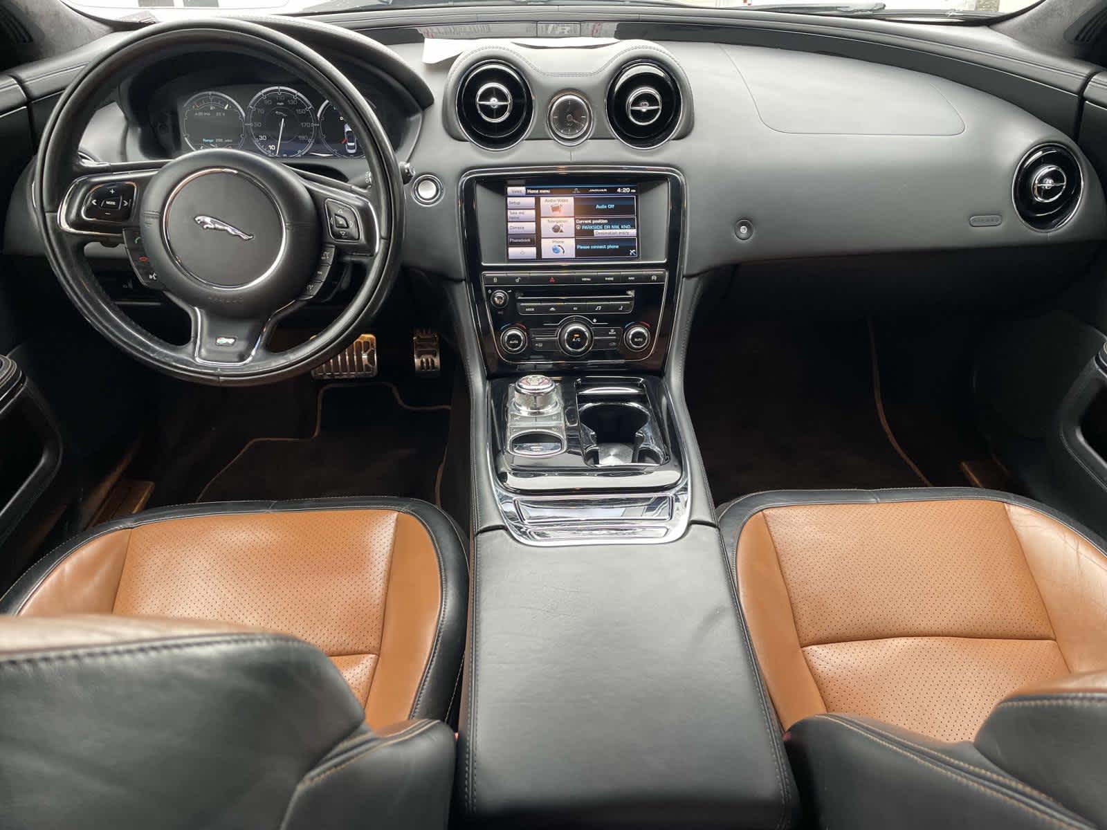 2014 Jaguar XJ XJR 17