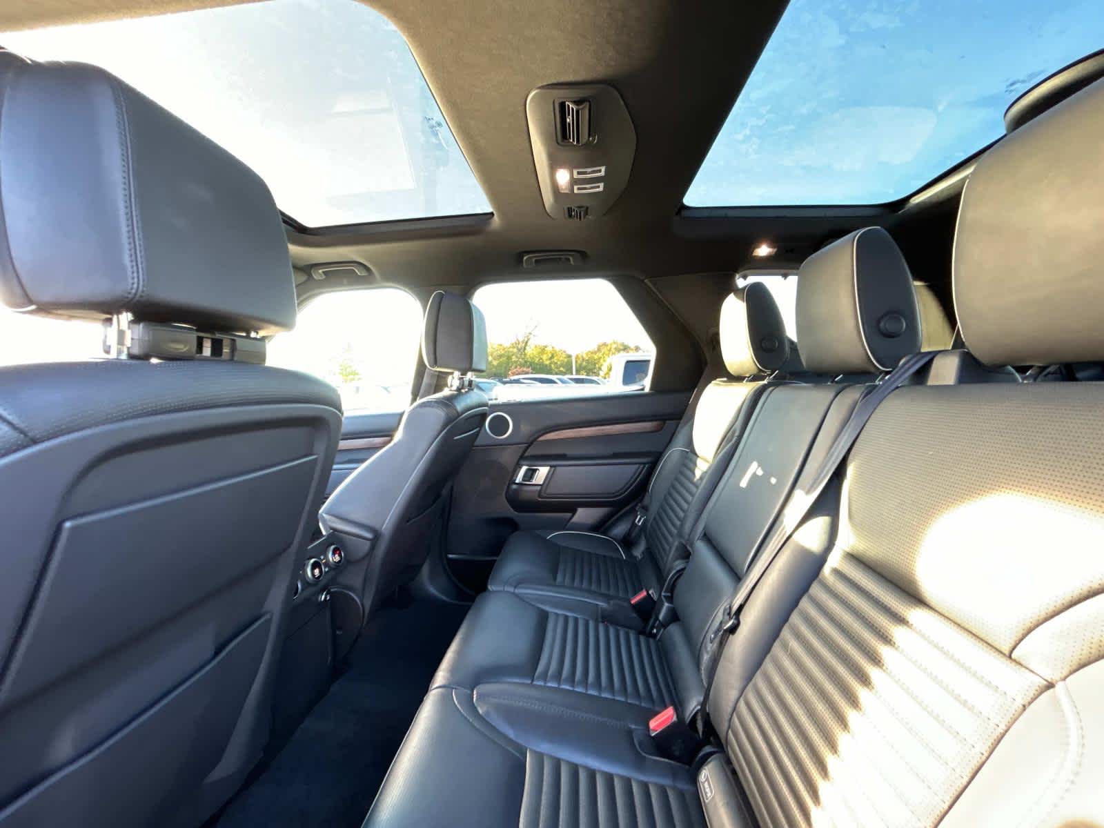 2019 Land Rover Discovery HSE Luxury 12