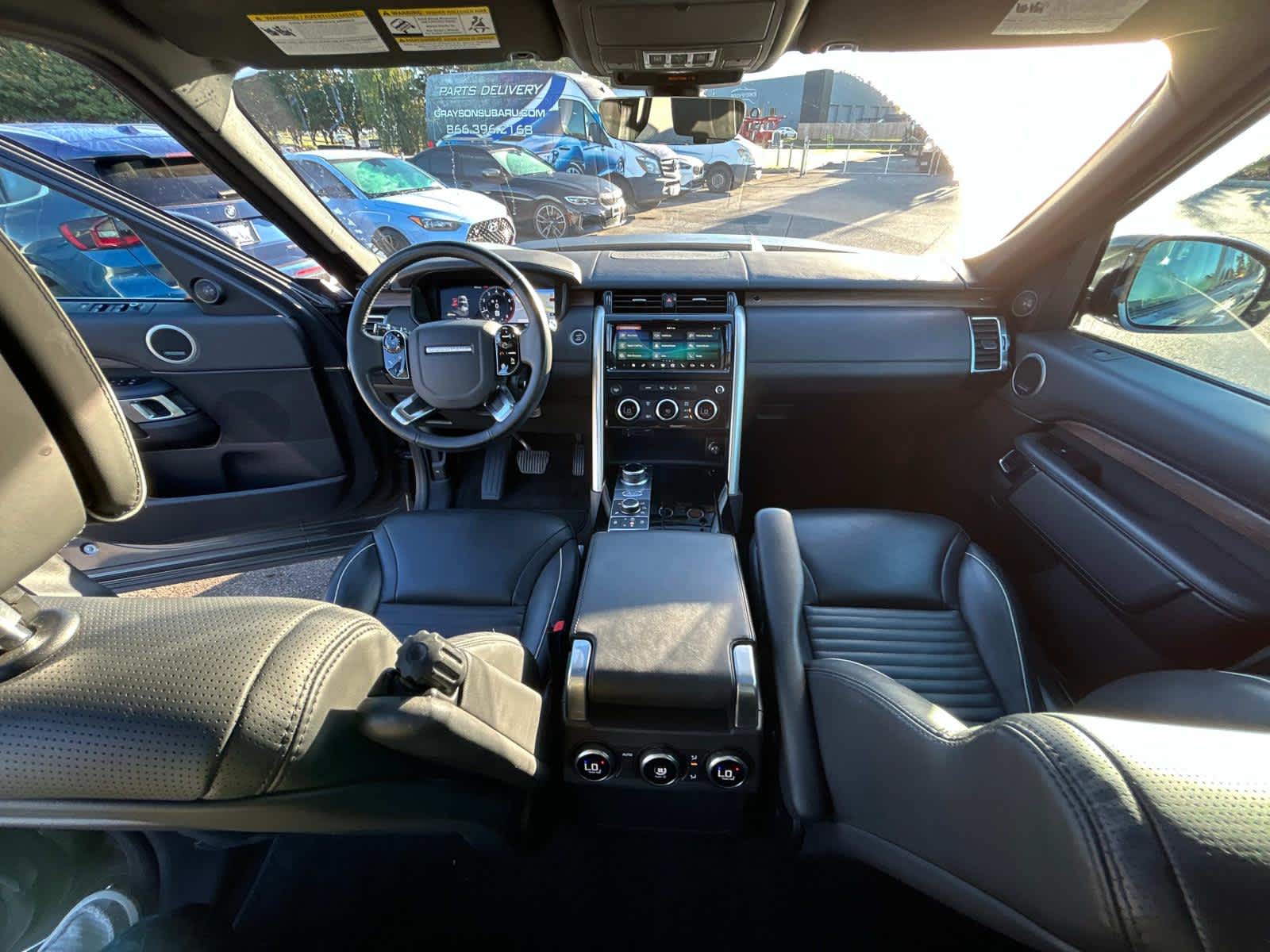 2019 Land Rover Discovery HSE Luxury 13