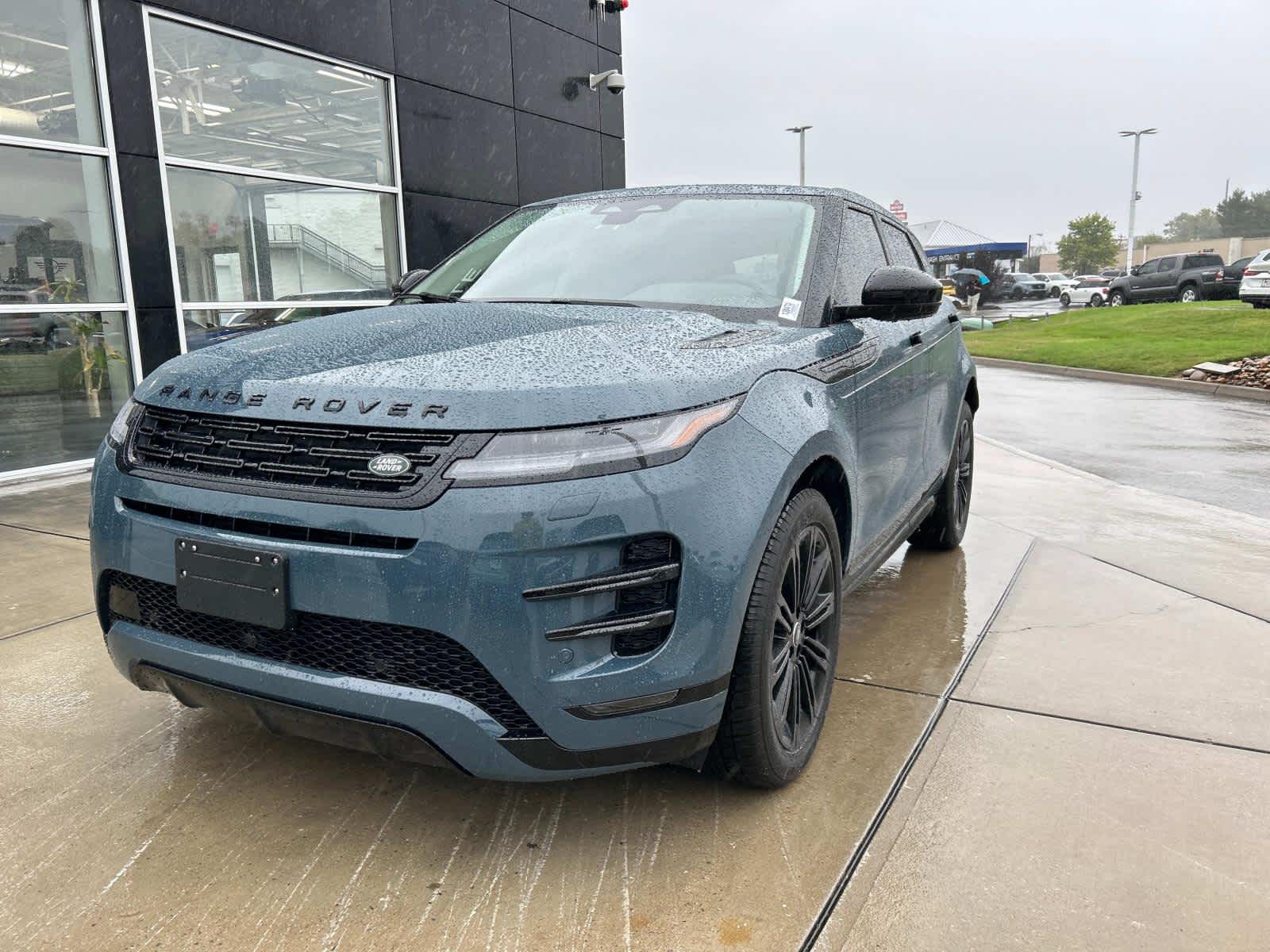 2024 Land Rover Range Rover Evoque Dynamic SE 2