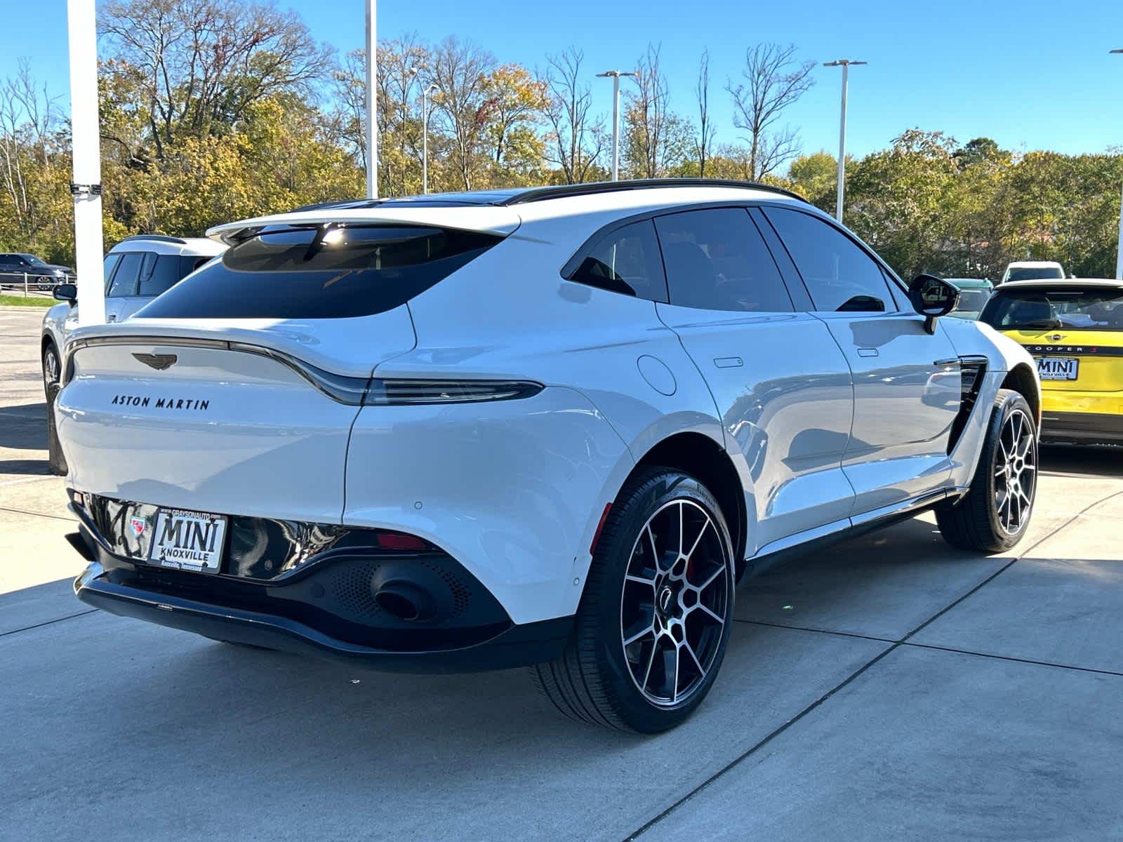 2021 Aston Martin DBX  5