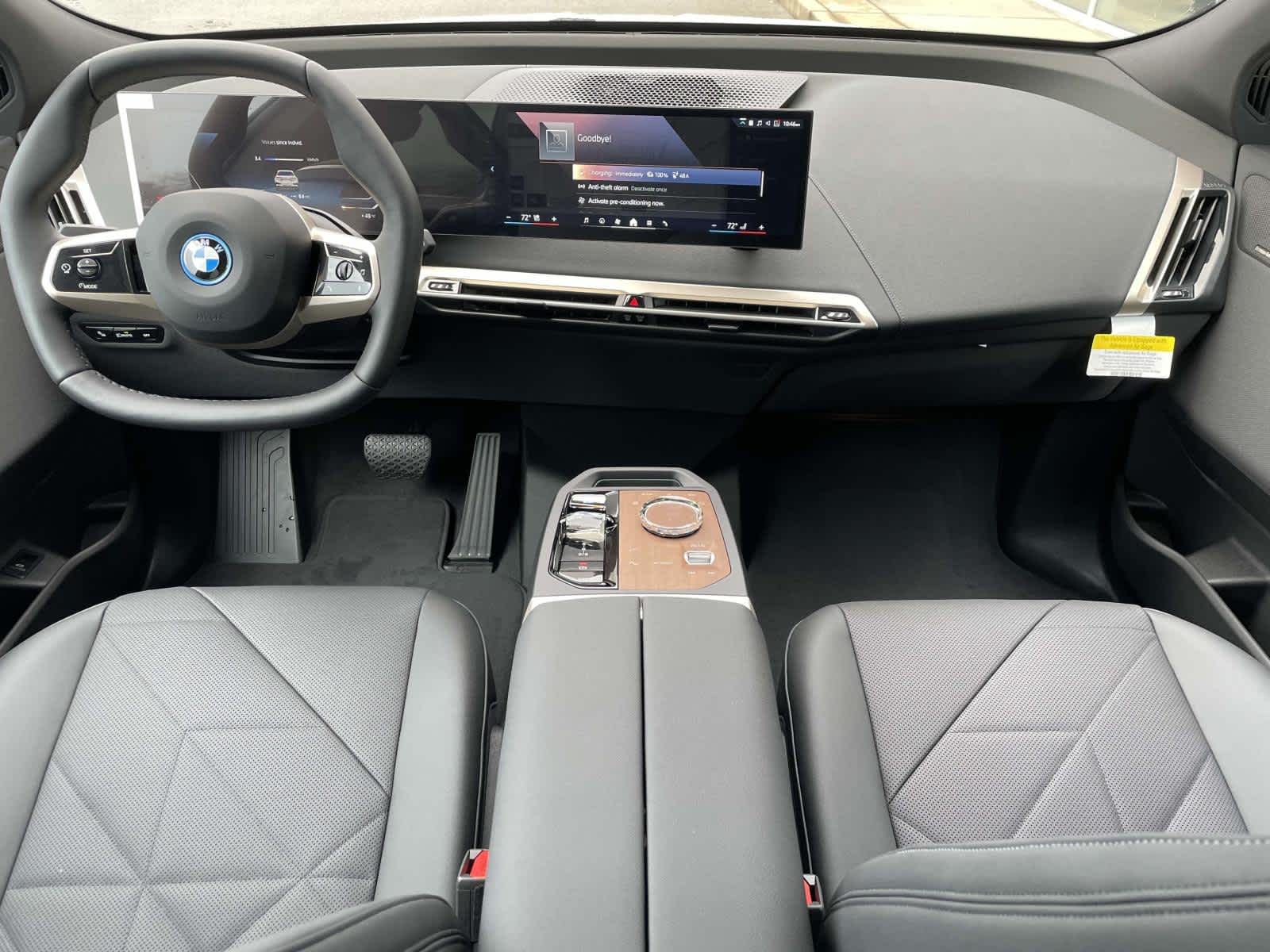 2024 BMW iX xDrive50 19