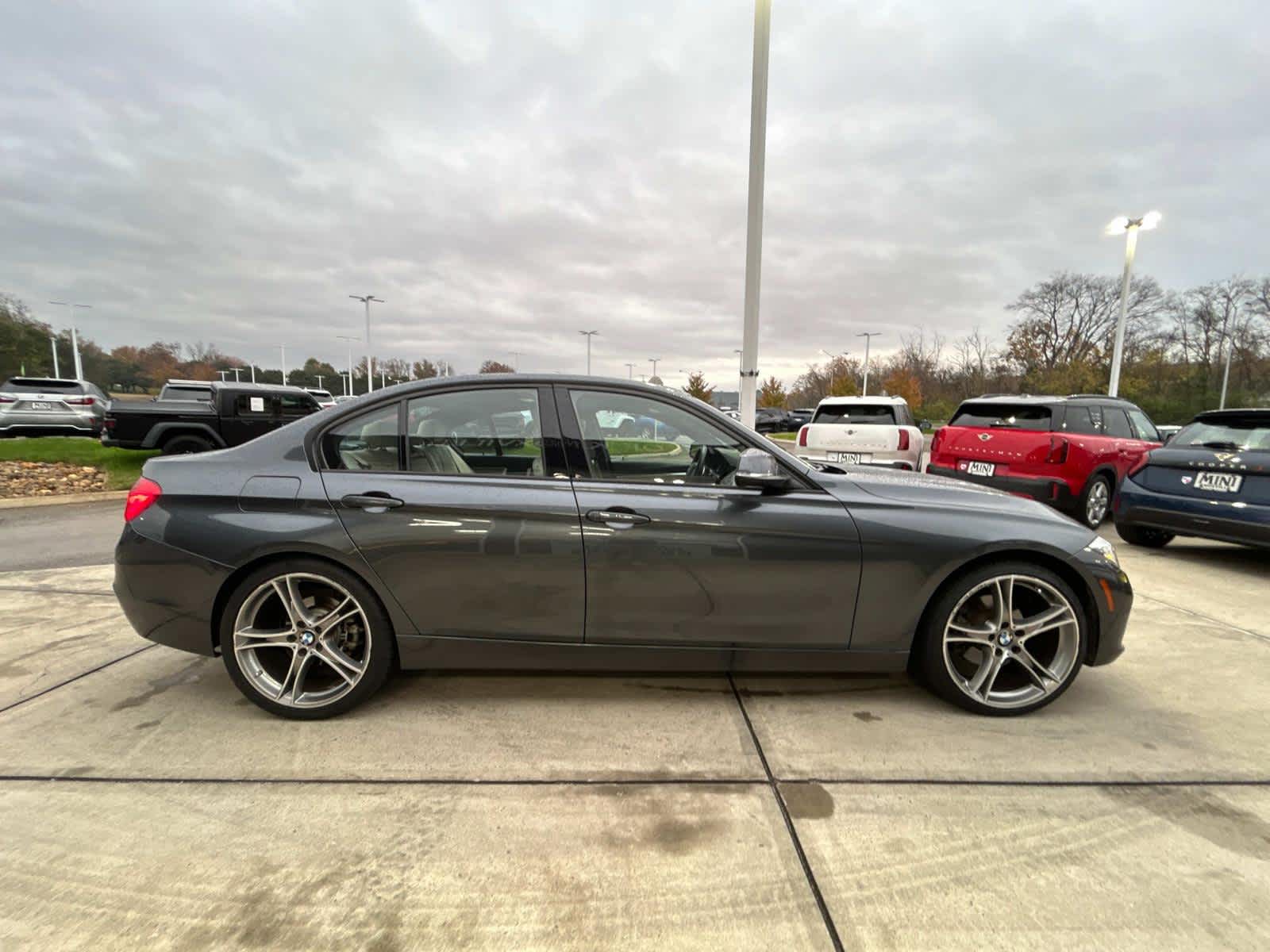 2016 BMW 3 Series 328i xDrive 5