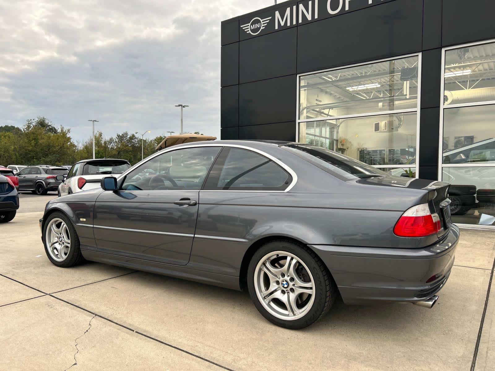 2002 BMW 3 Series 330Ci 8