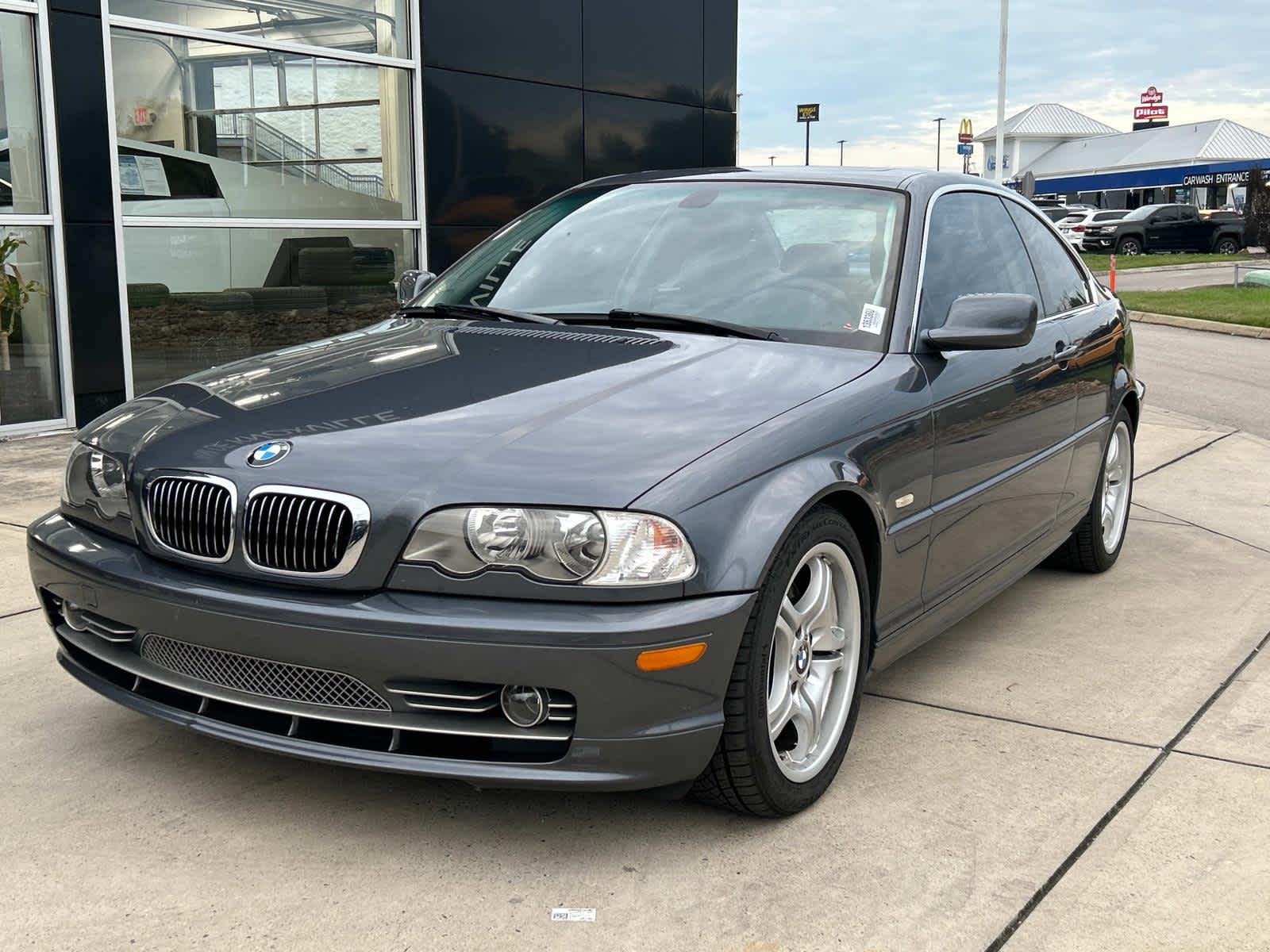 2002 BMW 3 Series 330Ci 2