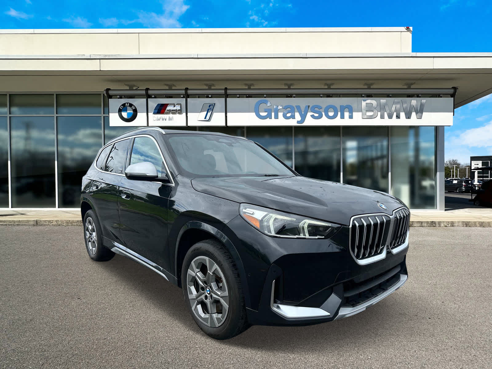 2023 BMW X1 xDrive28i 1