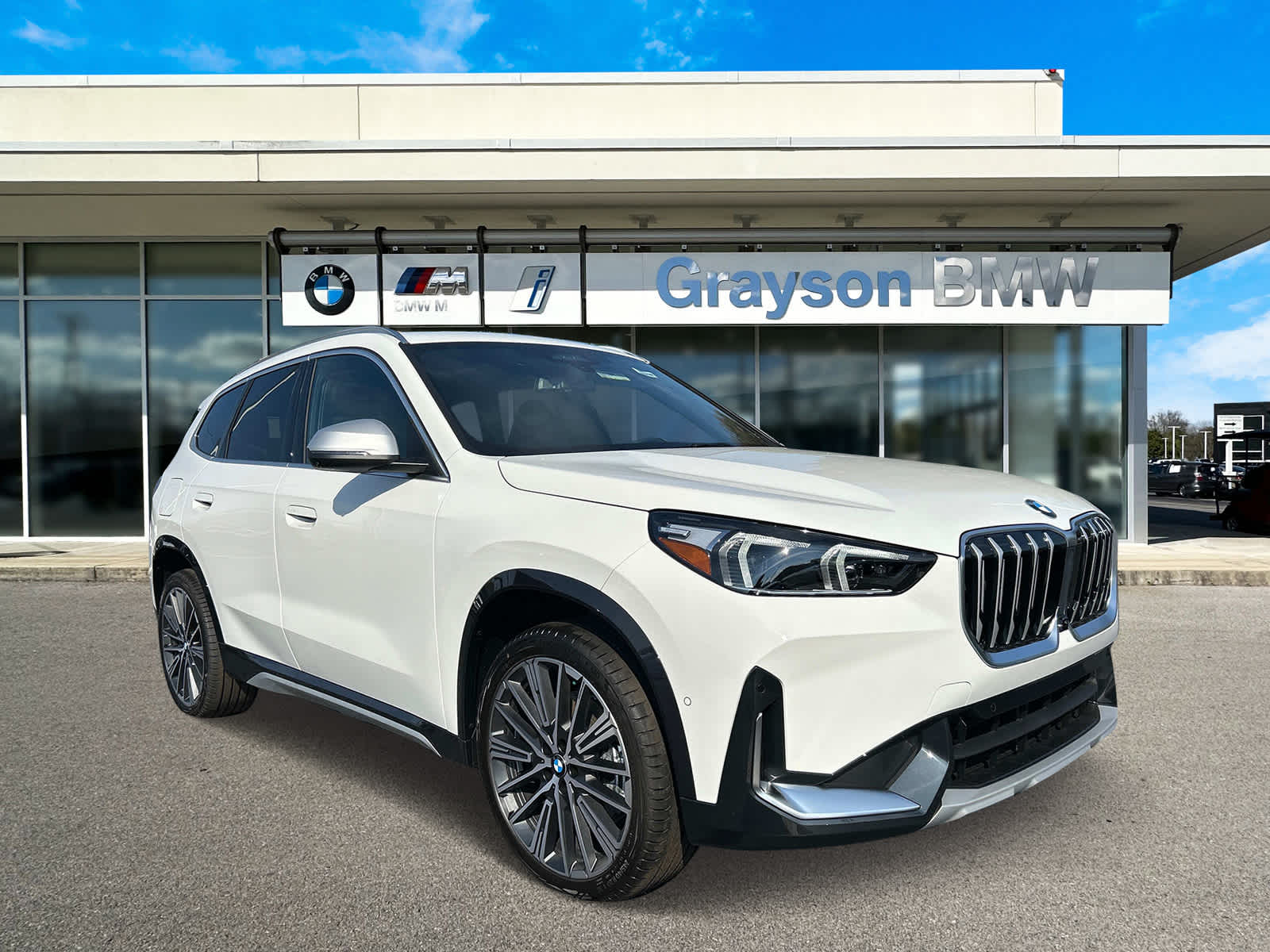 2024 BMW X1 xDrive28i 1