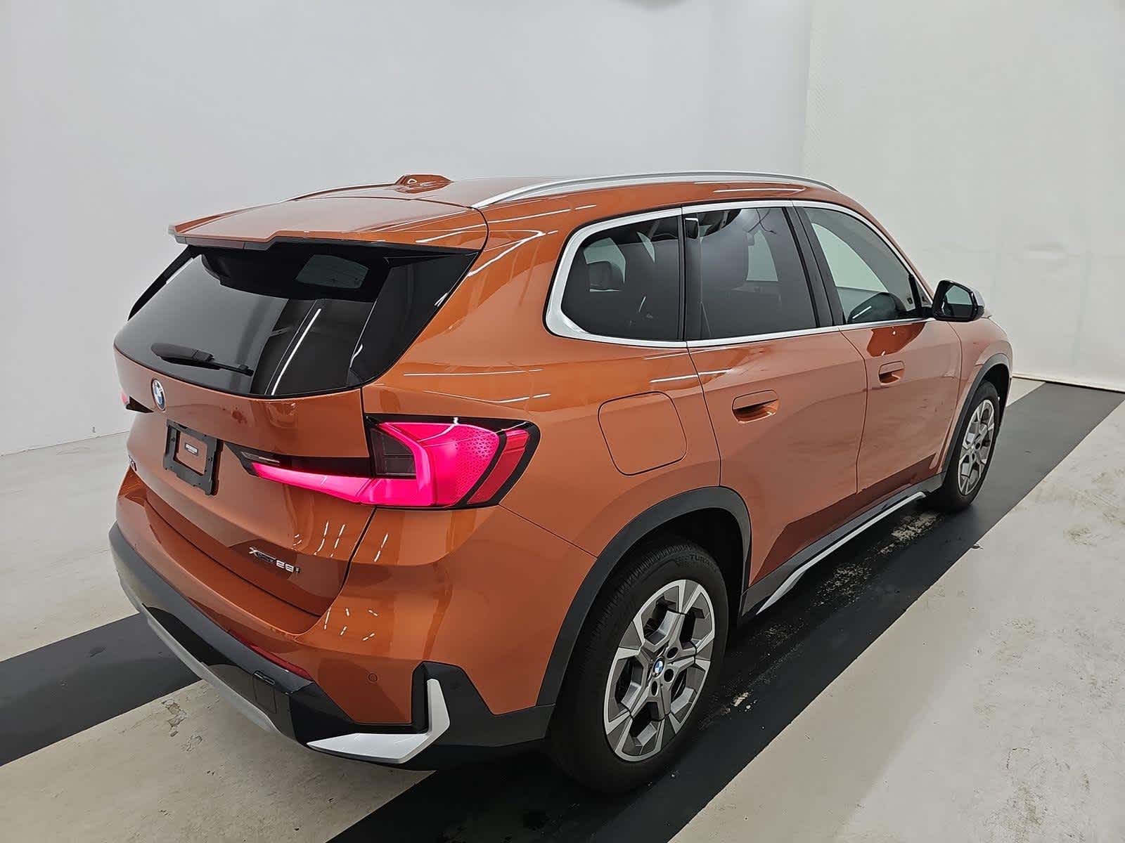 2023 BMW X1 xDrive28i 6