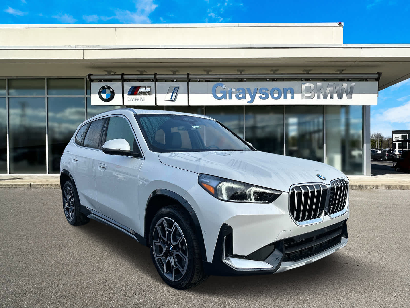 2025 BMW X1 xDrive28i 1