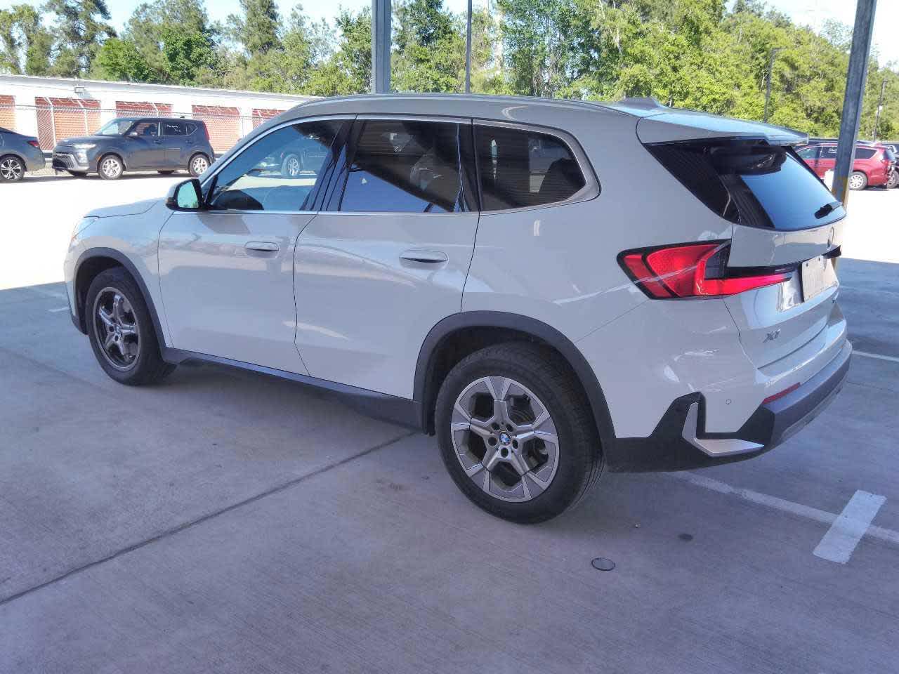 2023 BMW X1 xDrive28i 3