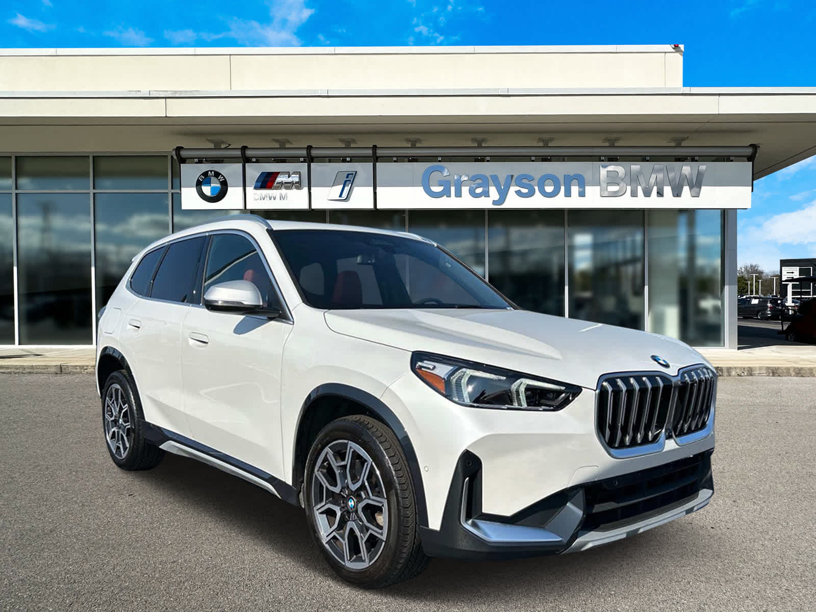 2023 BMW X1 xDrive28i 1