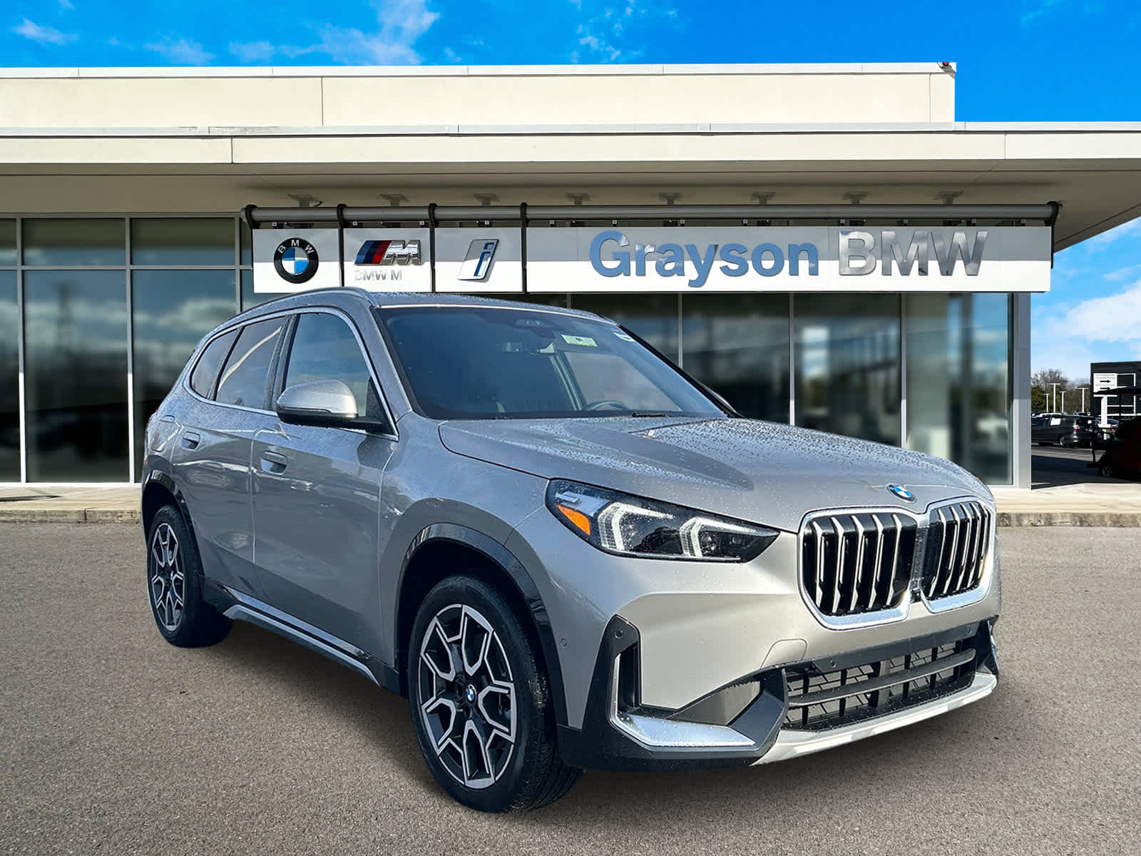 2025 BMW X1 xDrive28i 1