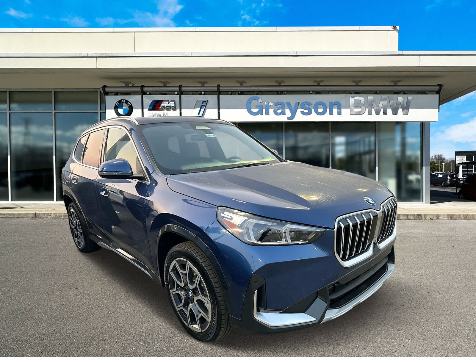 2025 BMW X1 xDrive28i 1