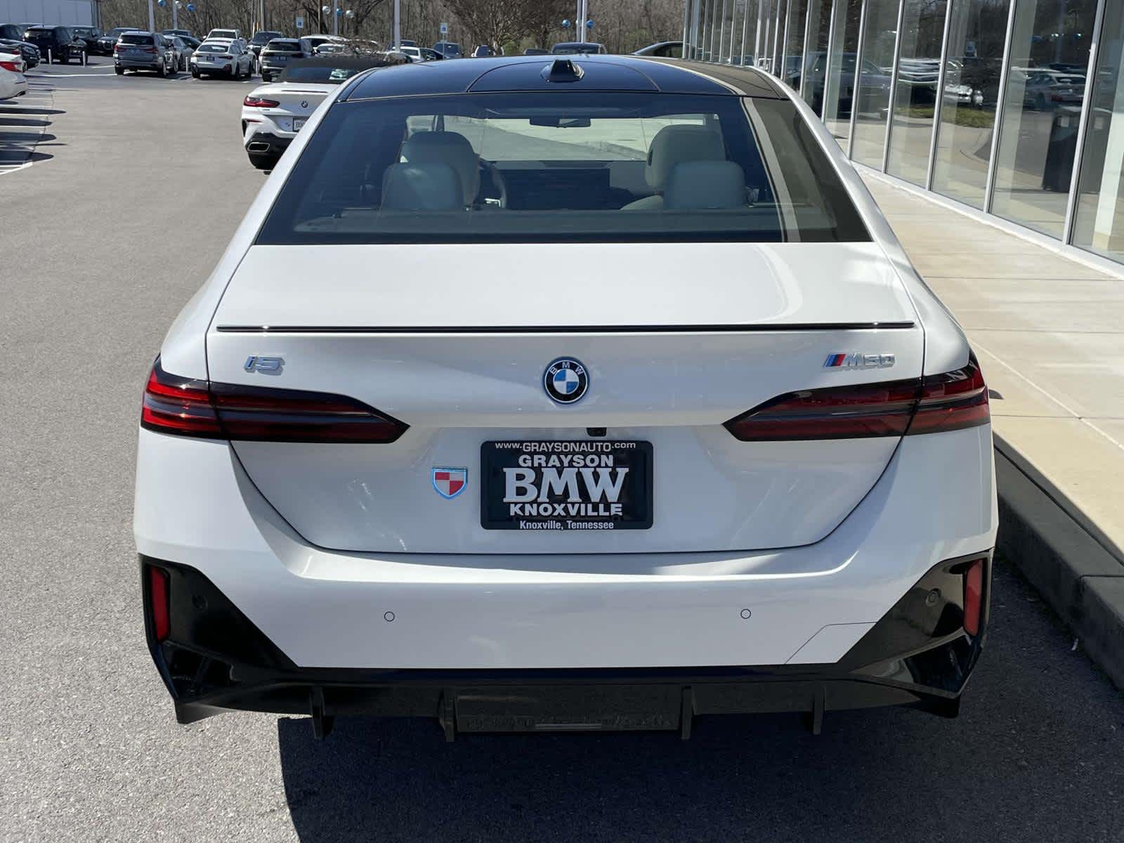 2024 BMW i5 M60 7