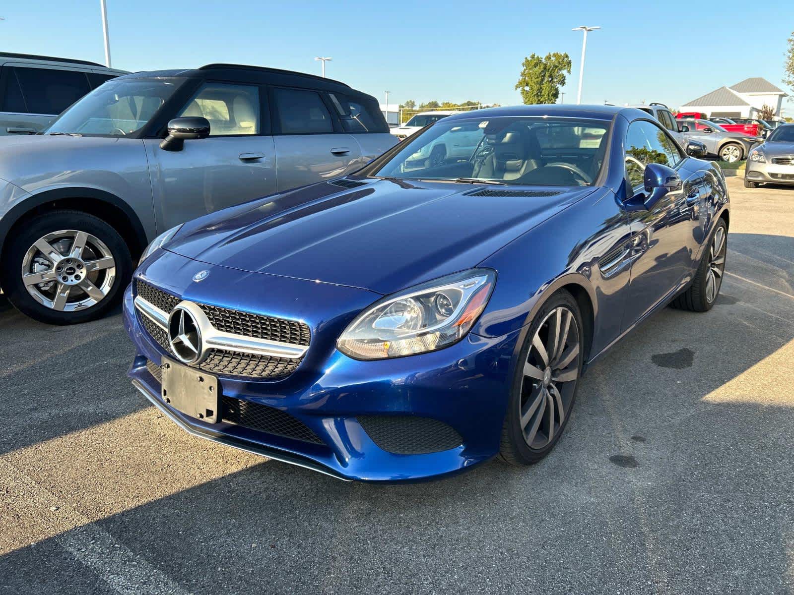 2017 Mercedes-Benz SLC SLC 300 2