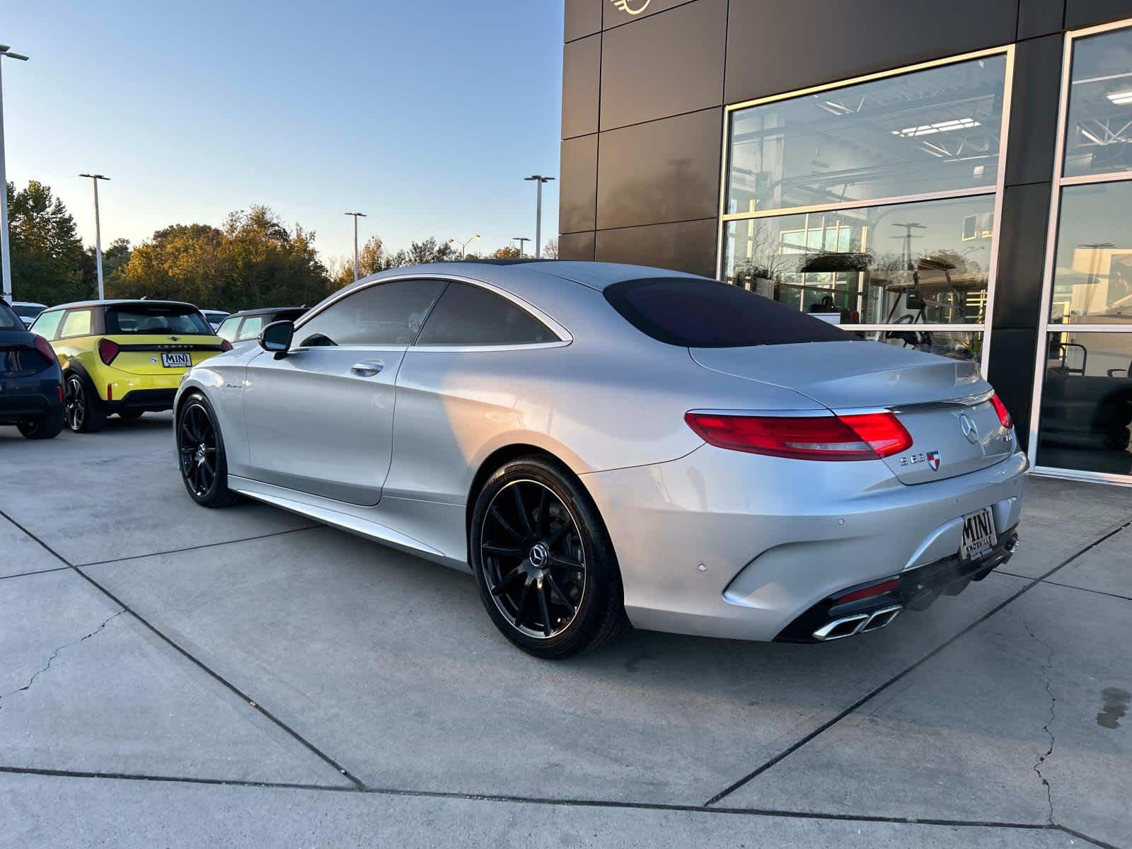 2016 Mercedes-Benz S-Class AMG S 63 30