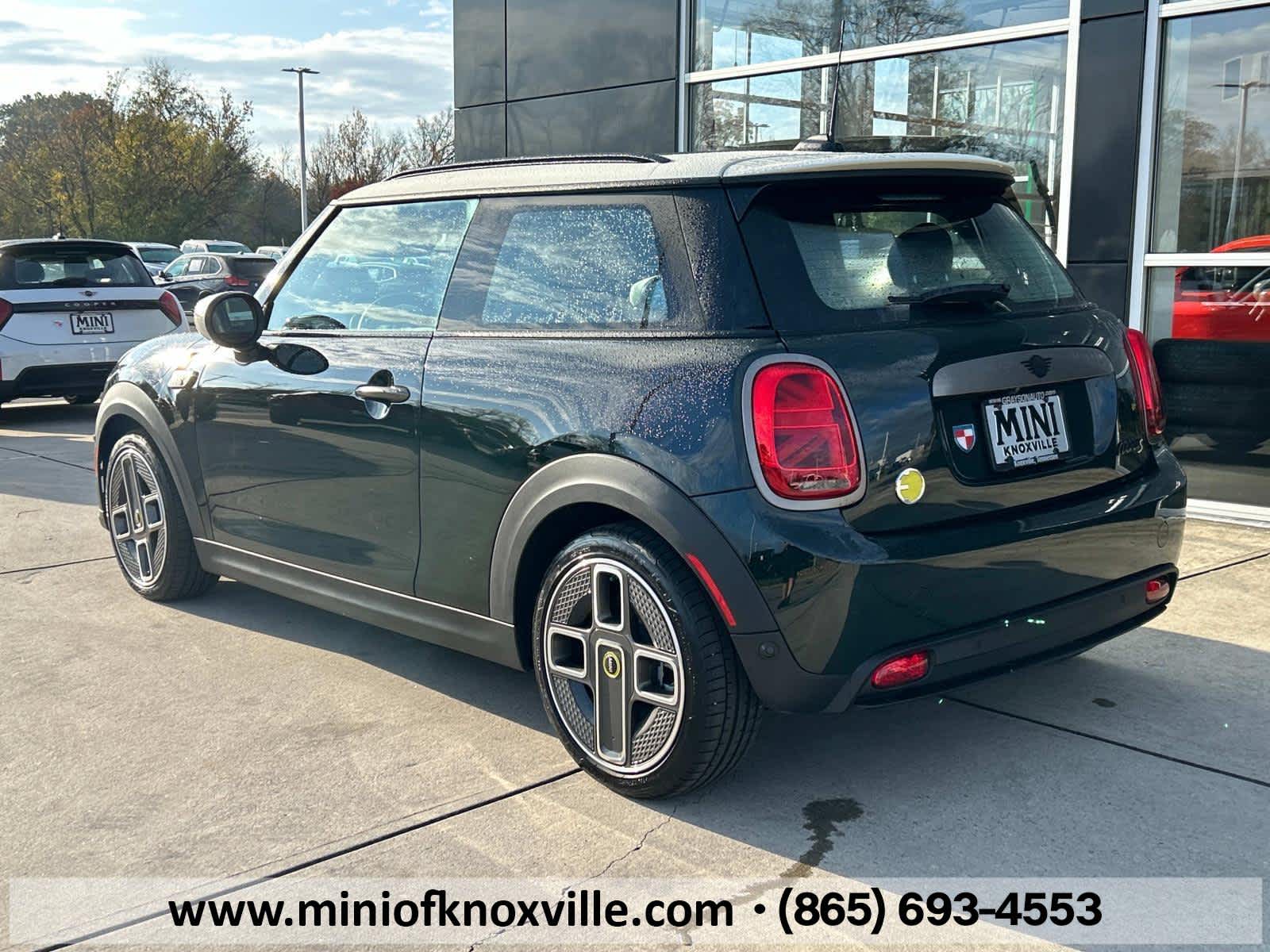 2024 MINI Hardtop 2 Door Cooper SE 8