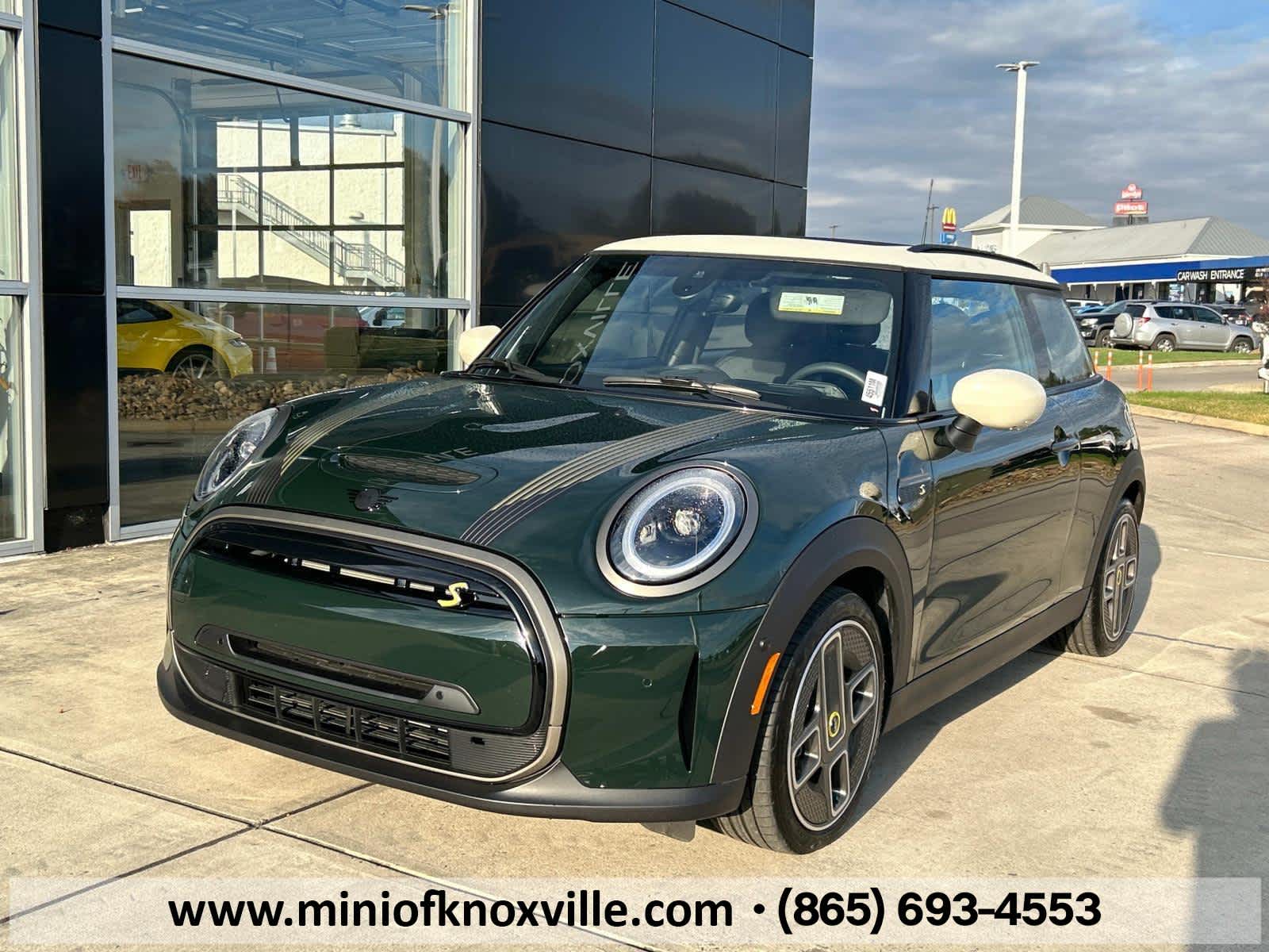 2024 MINI Hardtop 2 Door Cooper SE 2