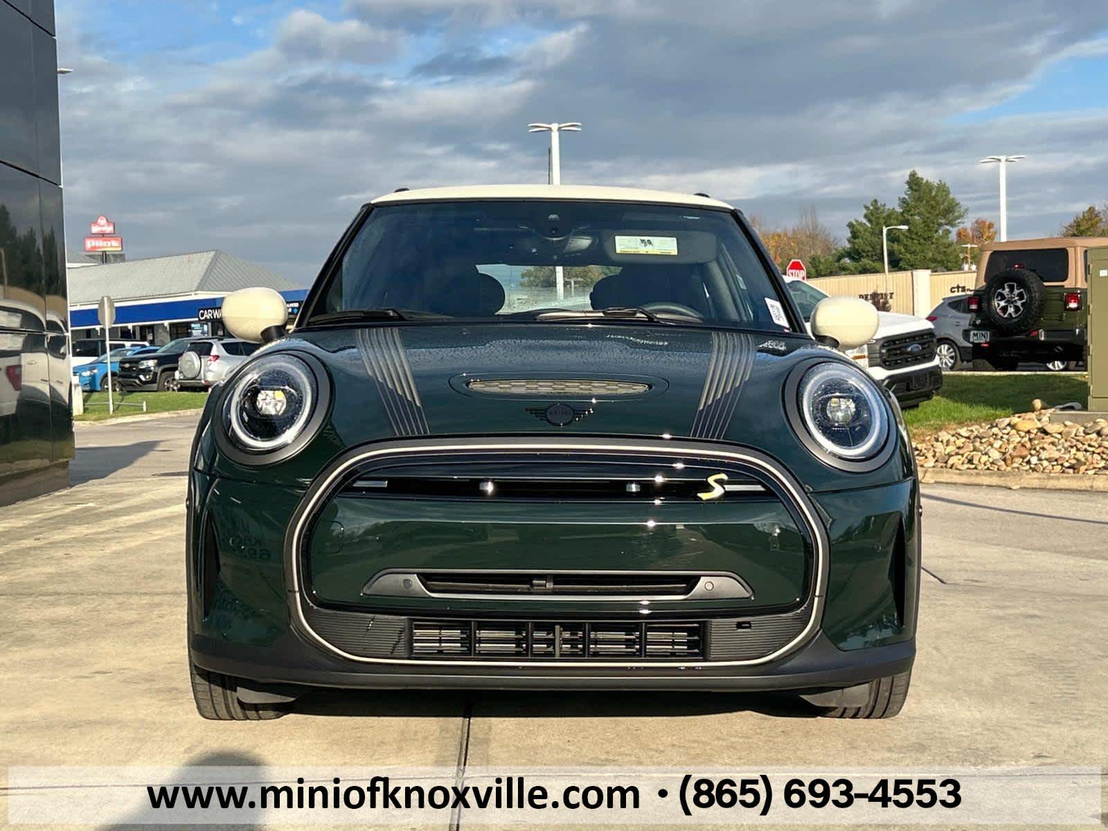 2024 MINI Hardtop 2 Door Cooper SE 3