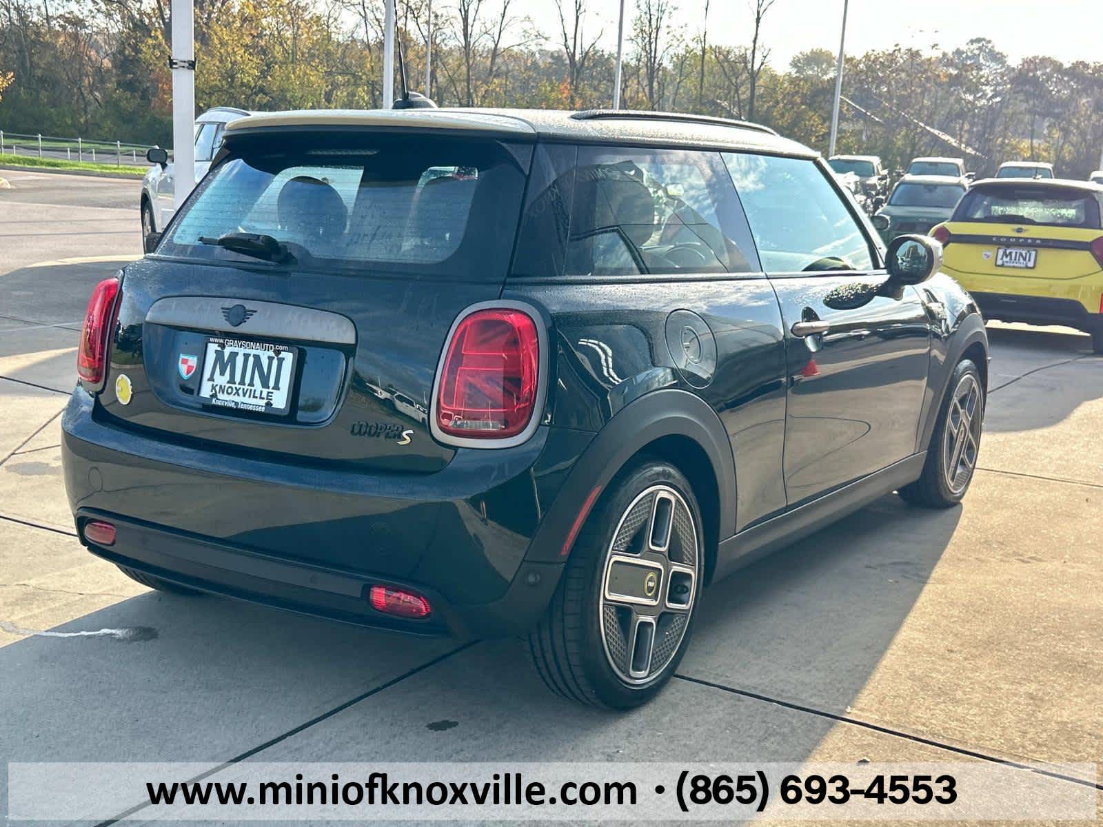 2024 MINI Hardtop 2 Door Cooper SE 6