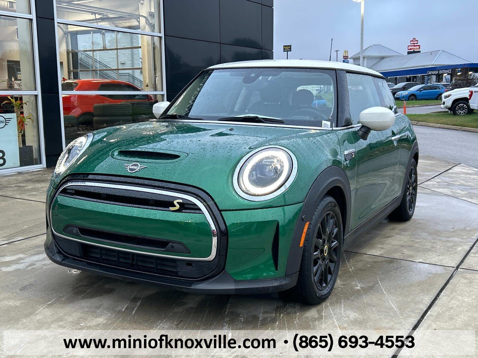 2022 MINI Hardtop 2 Door Cooper SE 2