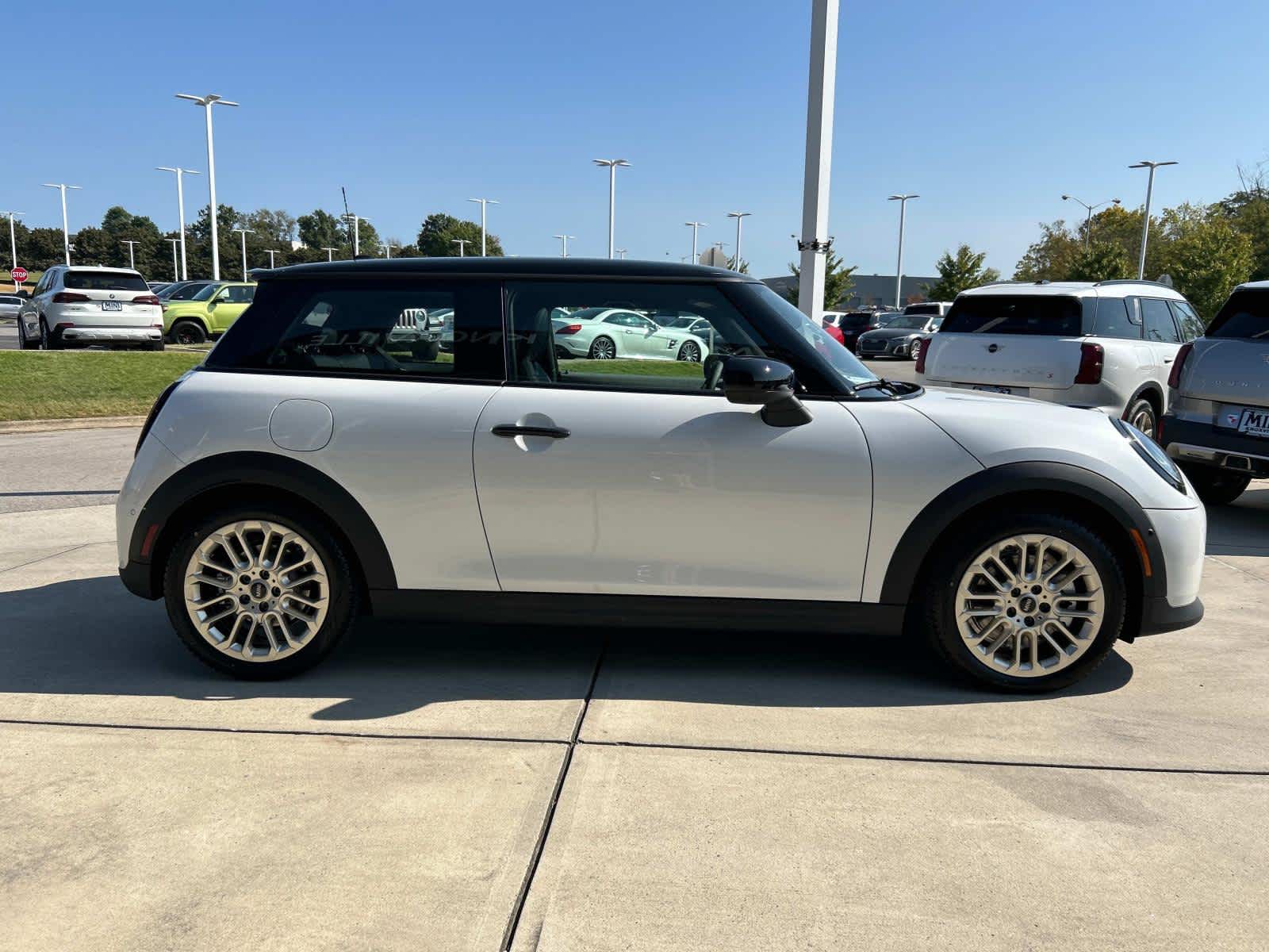 2025 MINI Hardtop 2 Door Cooper S 5