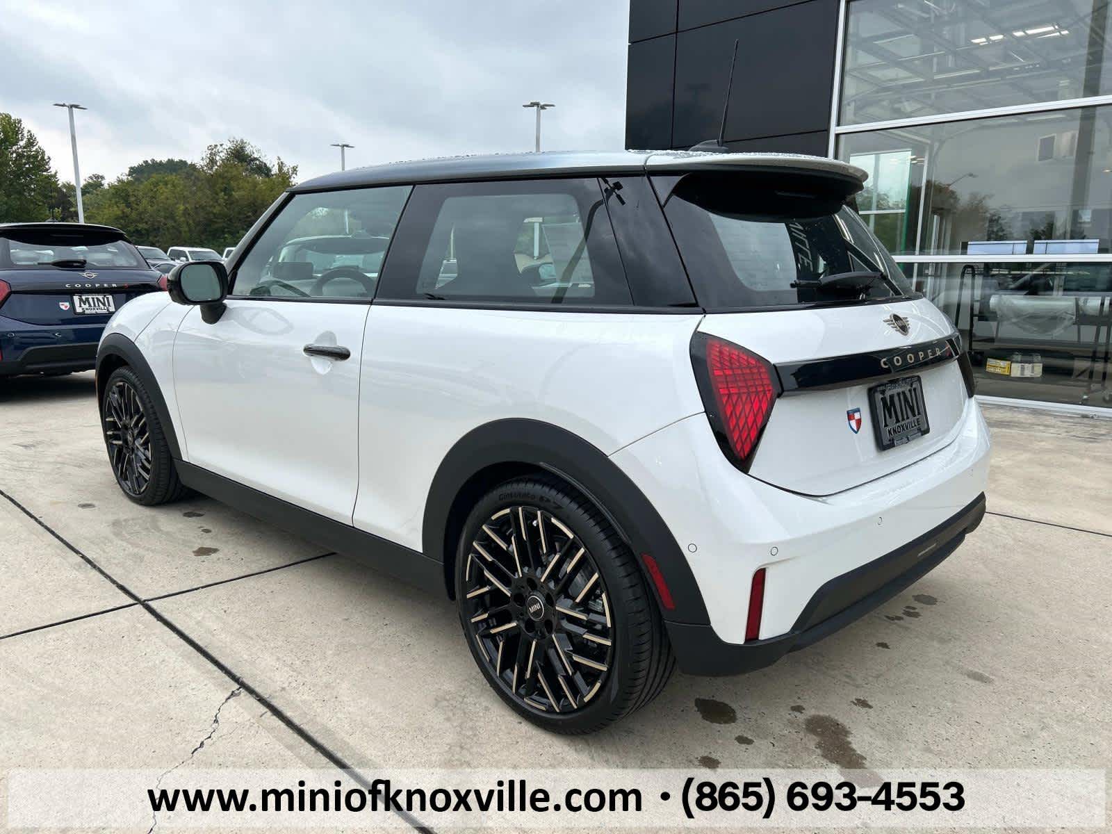 2025 MINI Hardtop 2 Door Cooper S 8