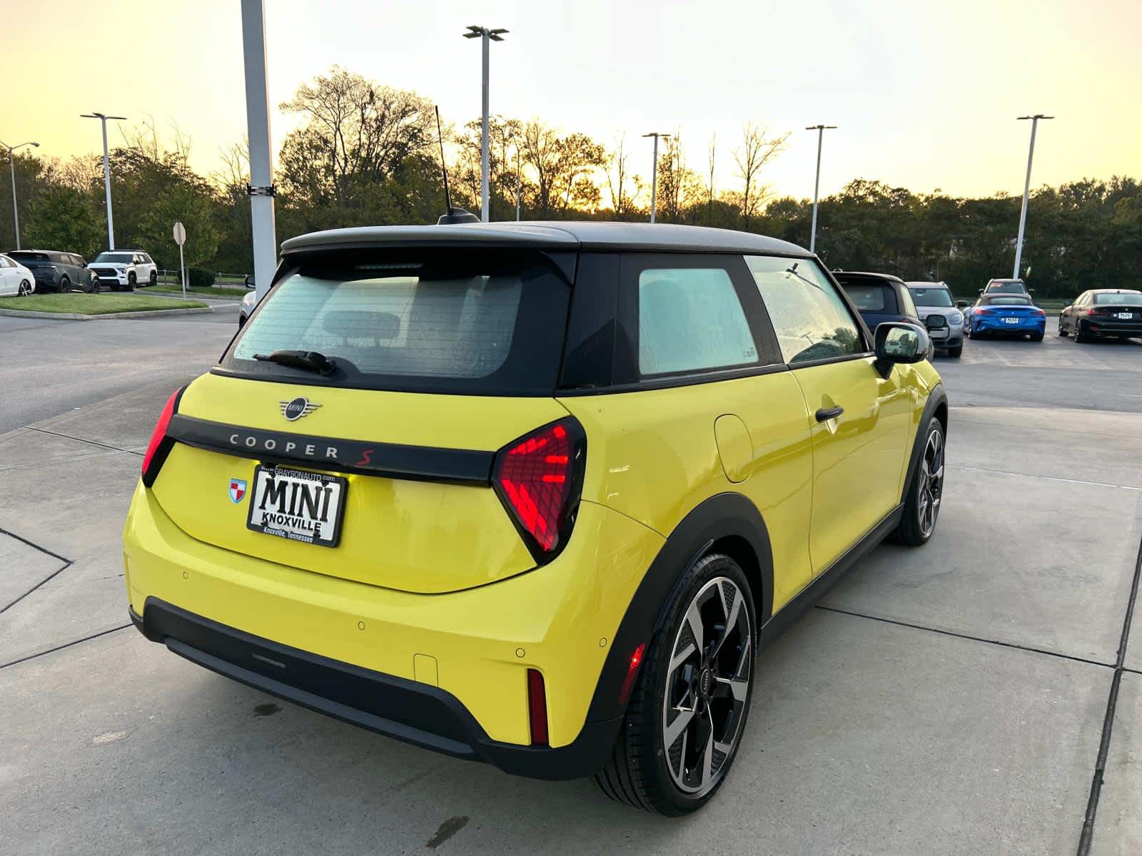 2025 MINI Hardtop 2 Door Cooper S 6