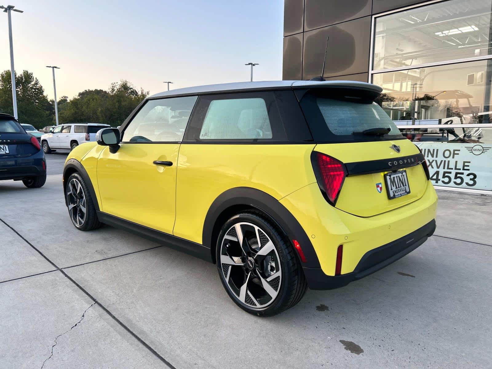 2025 MINI Hardtop 2 Door Cooper S 8