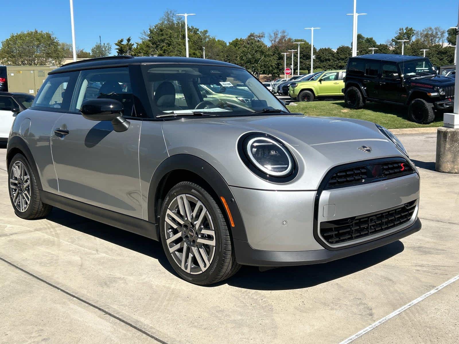 2025 MINI Hardtop 2 Door Cooper S 4