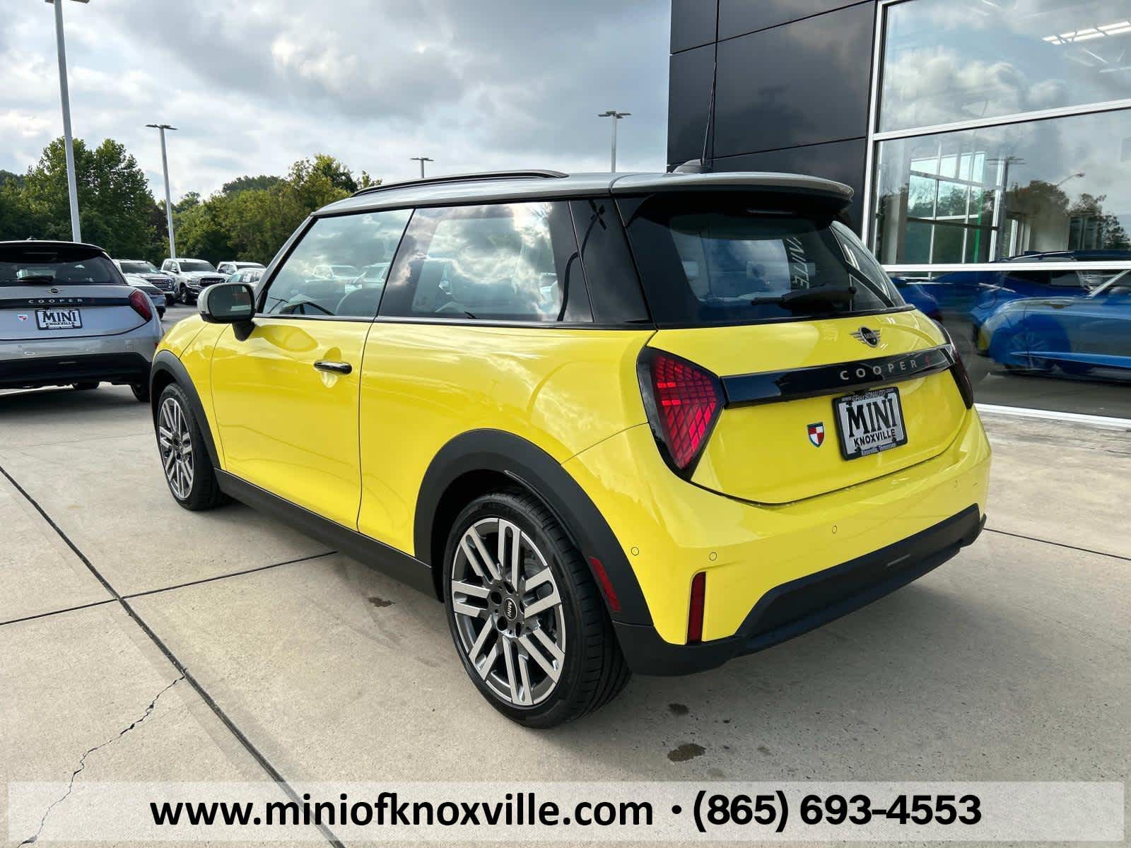 2025 MINI Hardtop 2 Door Cooper S 8