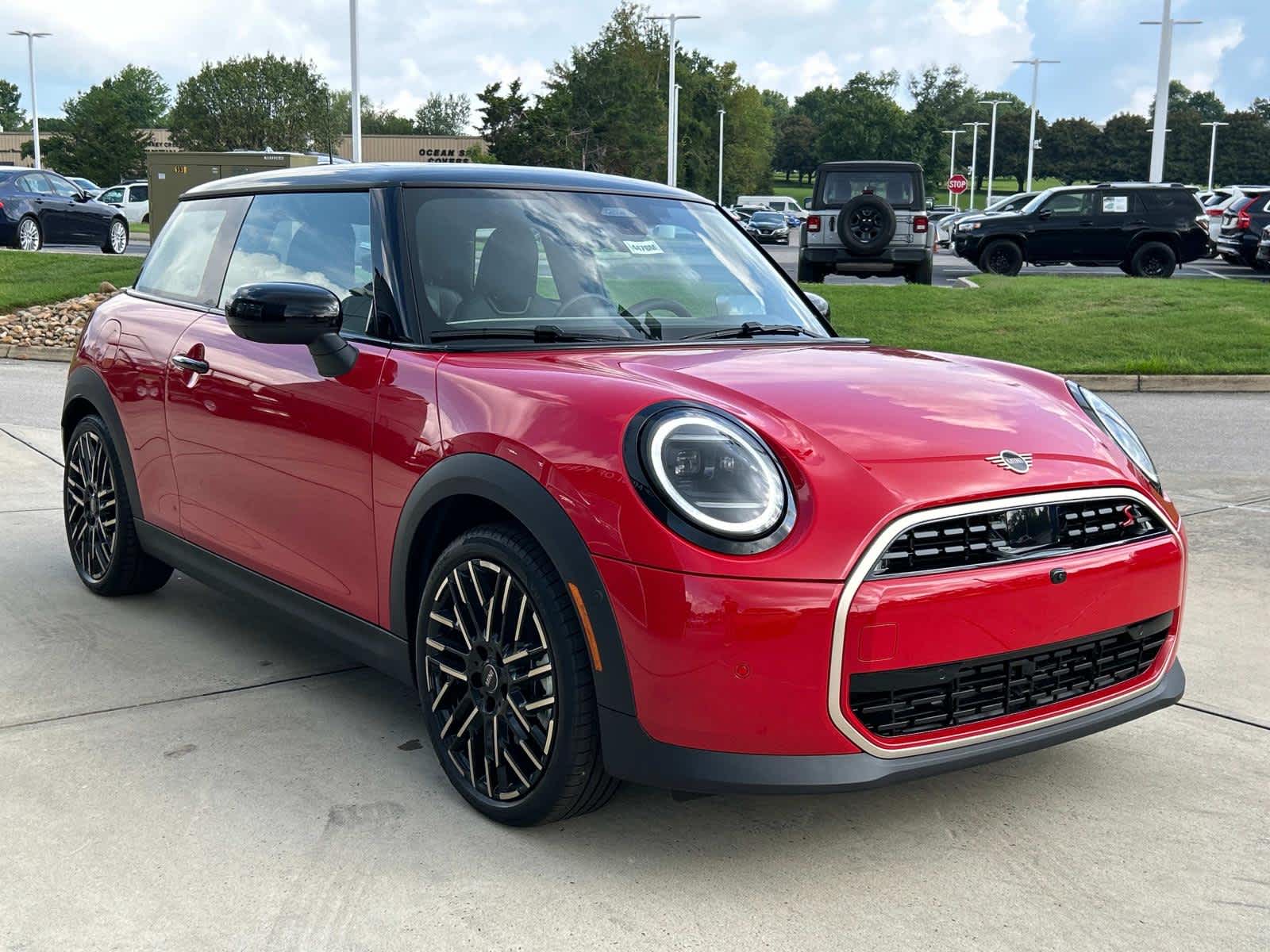 2025 MINI Hardtop 2 Door Cooper S 4