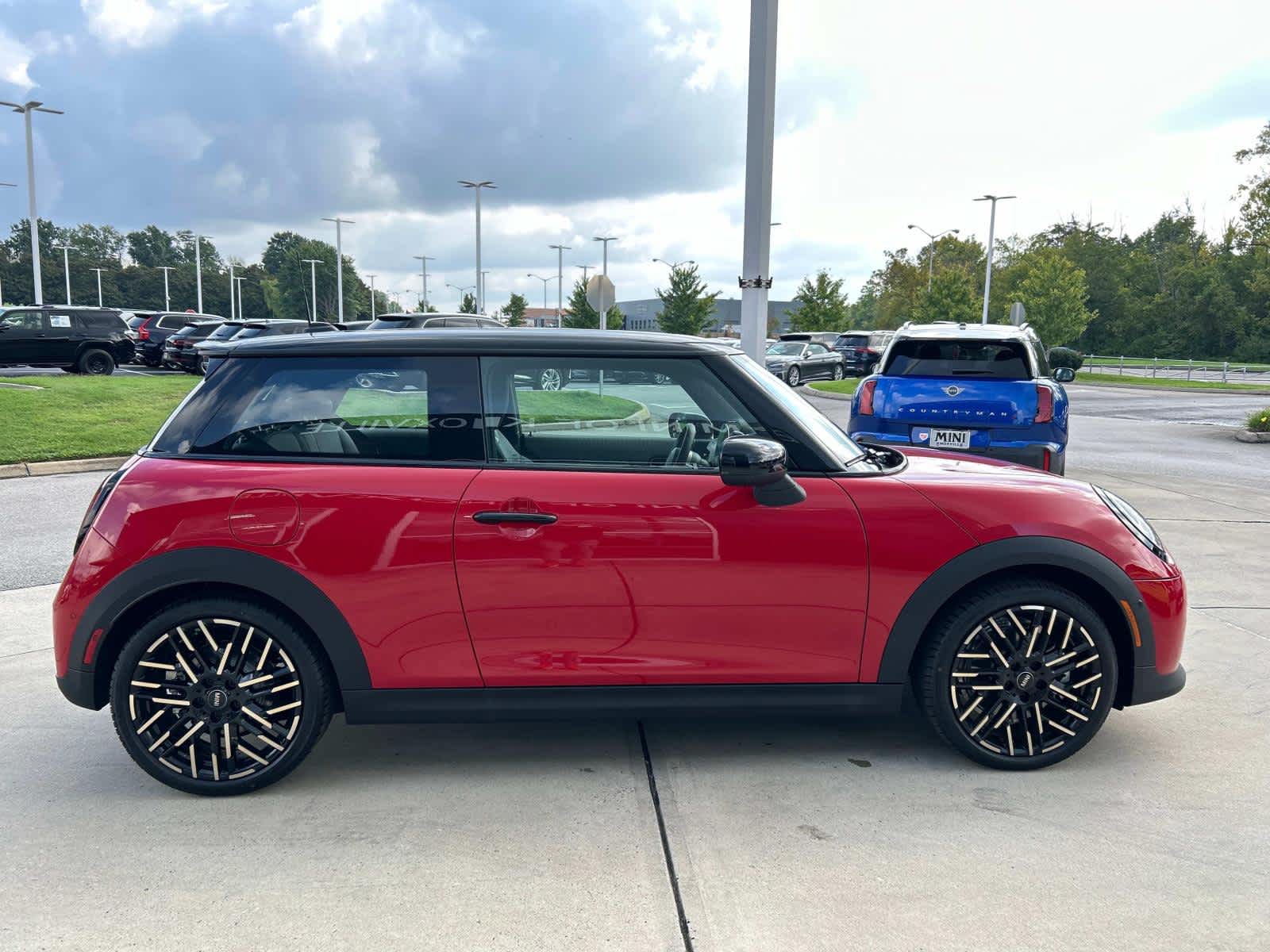 2025 MINI Hardtop 2 Door Cooper S 5