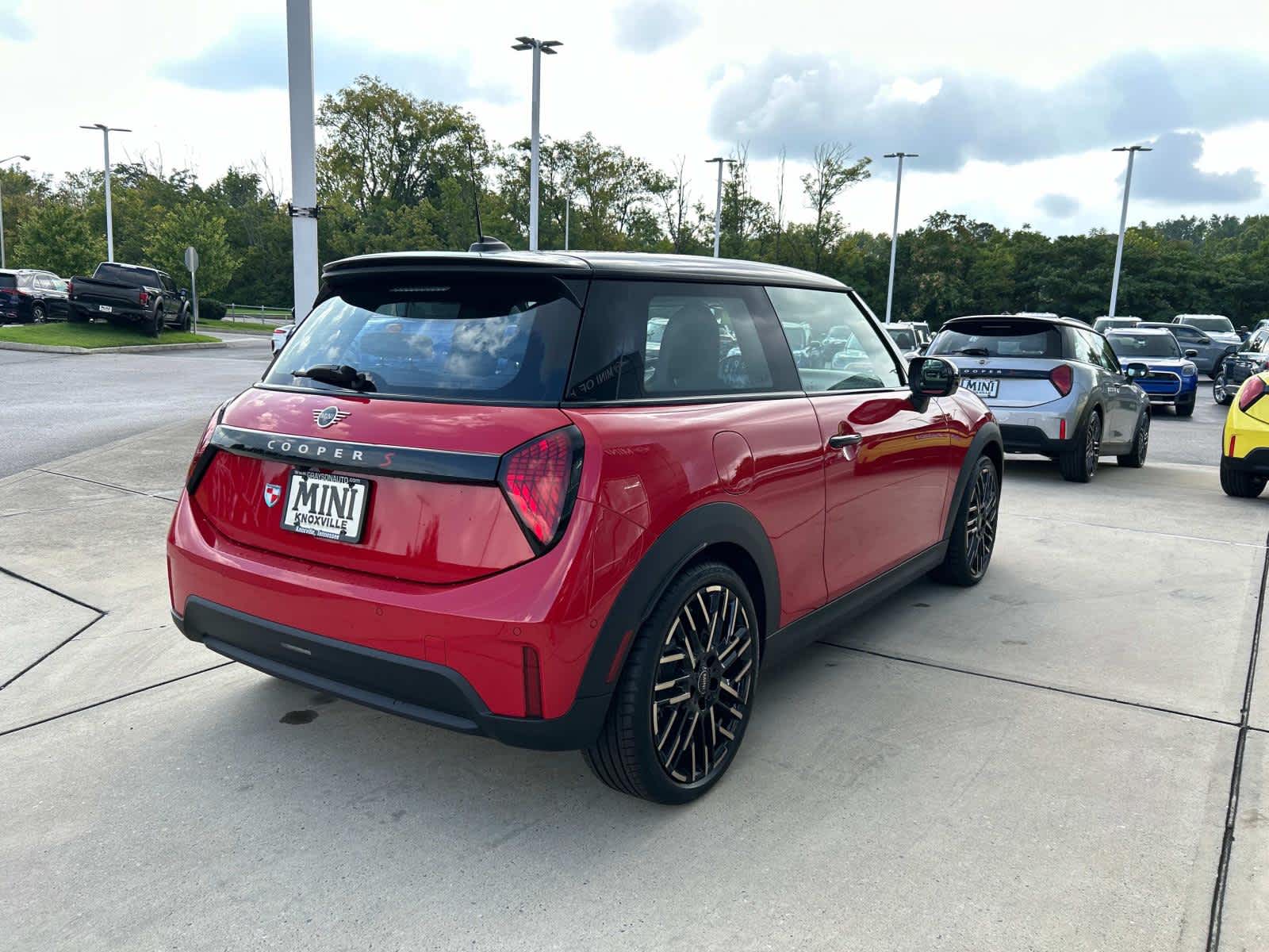 2025 MINI Hardtop 2 Door Cooper S 6